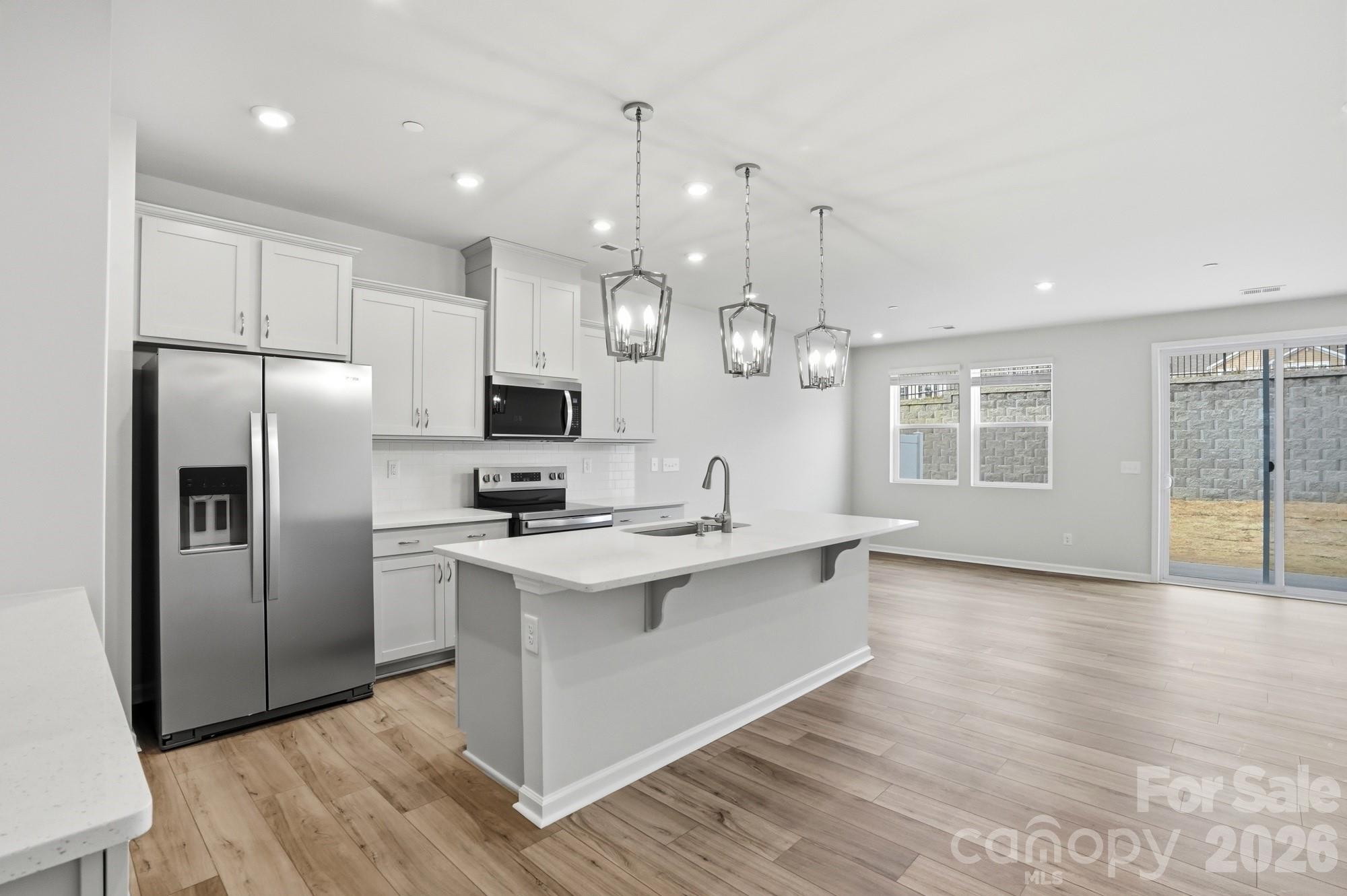 2540 Hedgecliff Rd, Kannapolis, NC 28025
