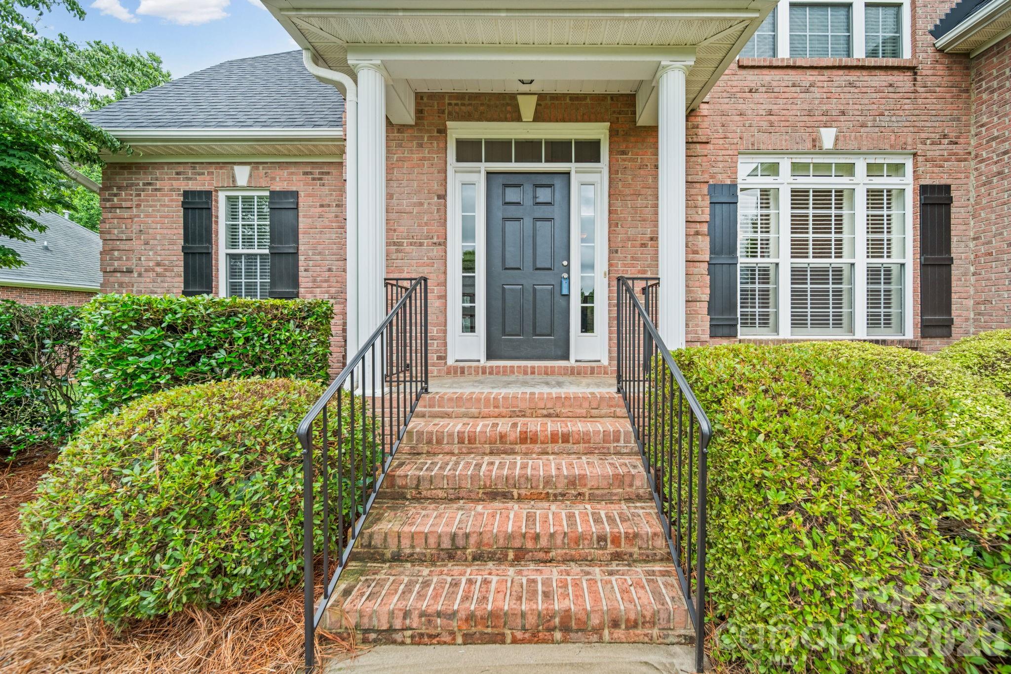 4709 Mcdade Ln, Gastonia, NC 28056