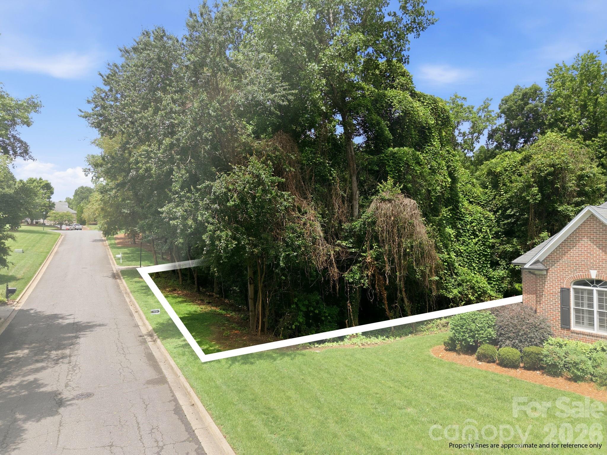 3716 Sand Wedge Dr, Gastonia, NC 28056