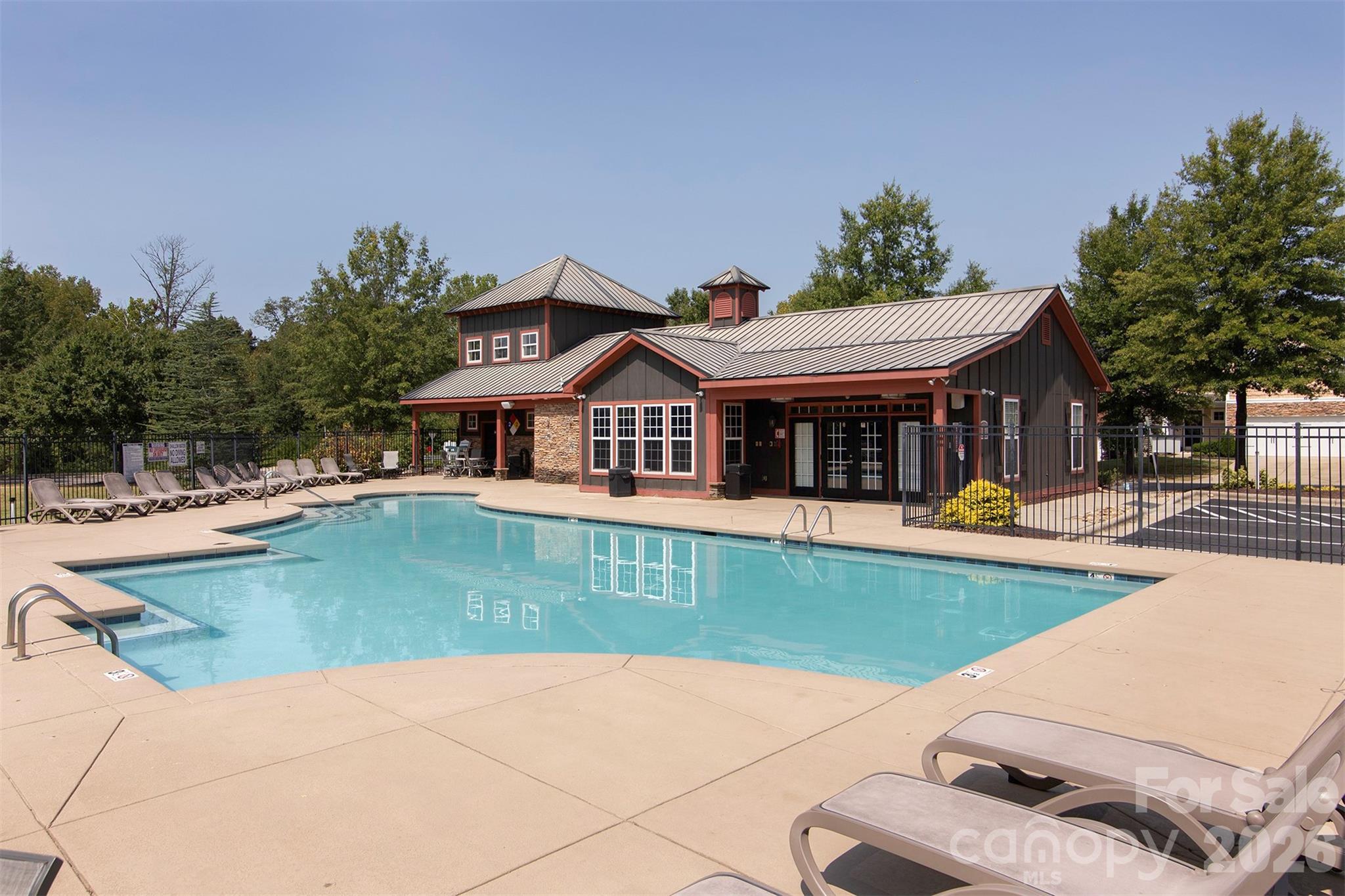 2721 Grain Mill Ln, Charlotte, NC 28214