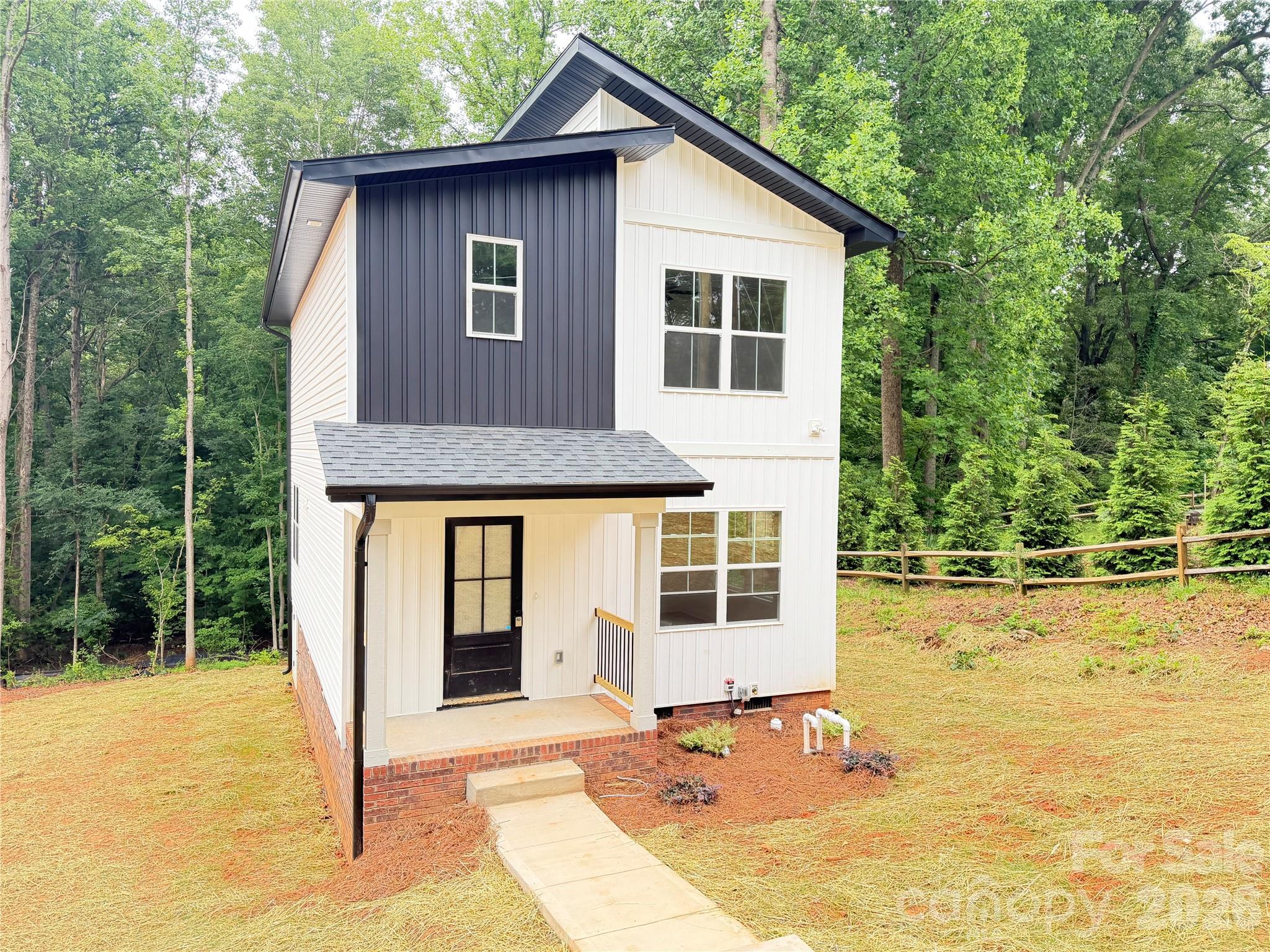 345 Rumple St, Troutman, NC 28166
