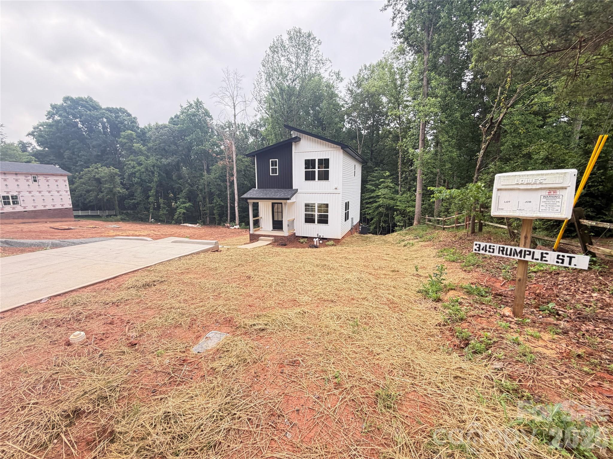 345 Rumple St, Troutman, NC 28166