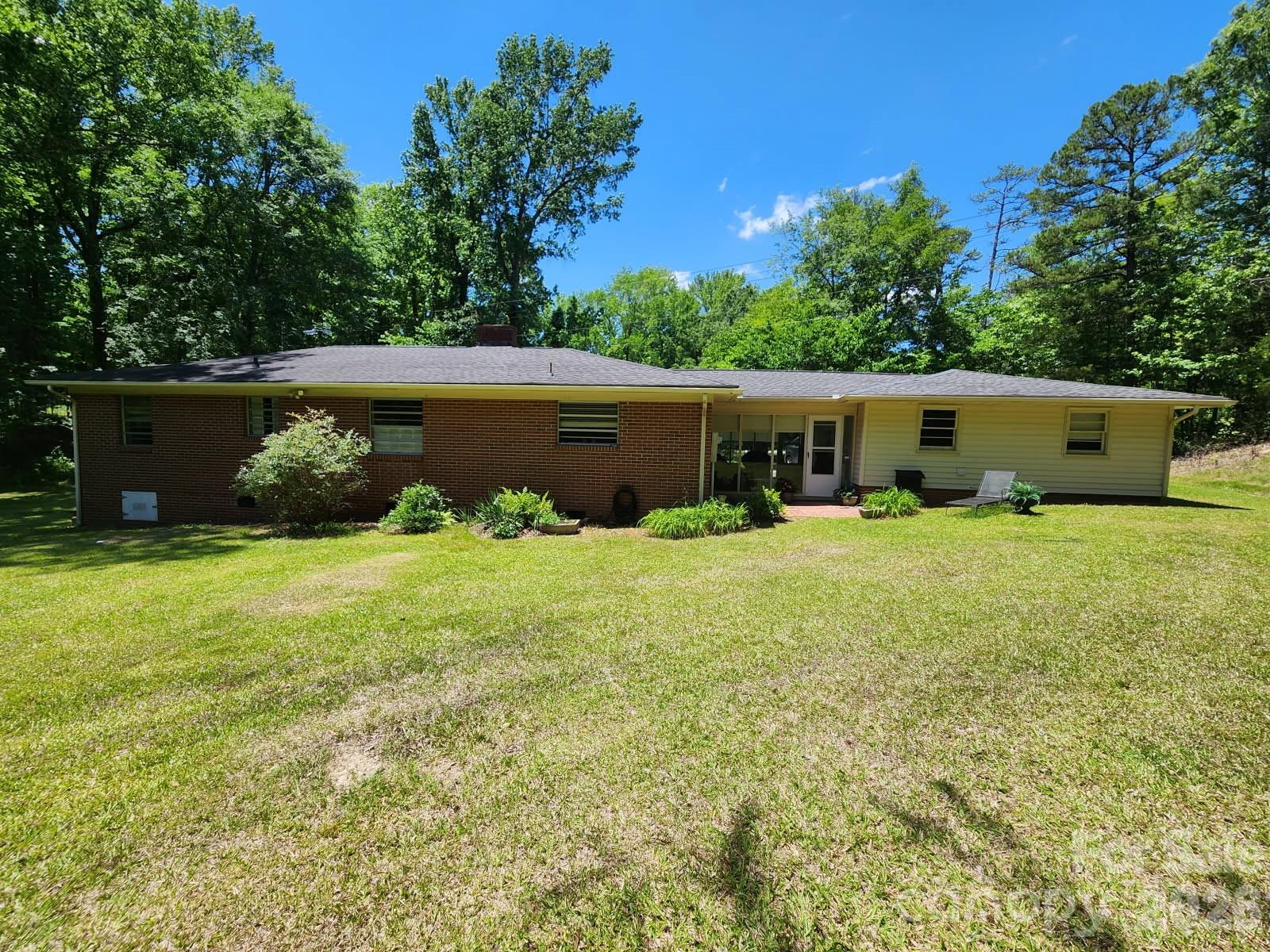 2333 Lynwood Dr, Lancaster, SC 29720