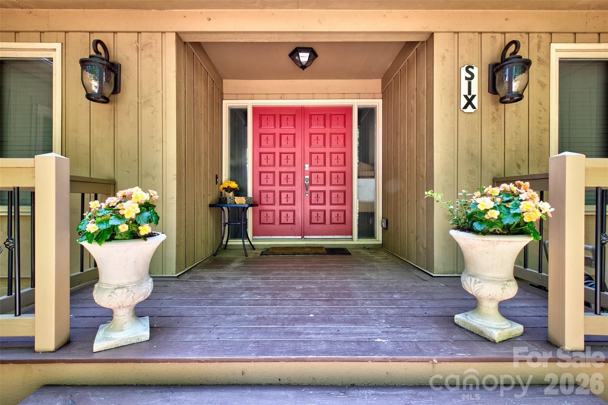 6 Honeysuckle Woods, Lake Wylie, SC 29710
