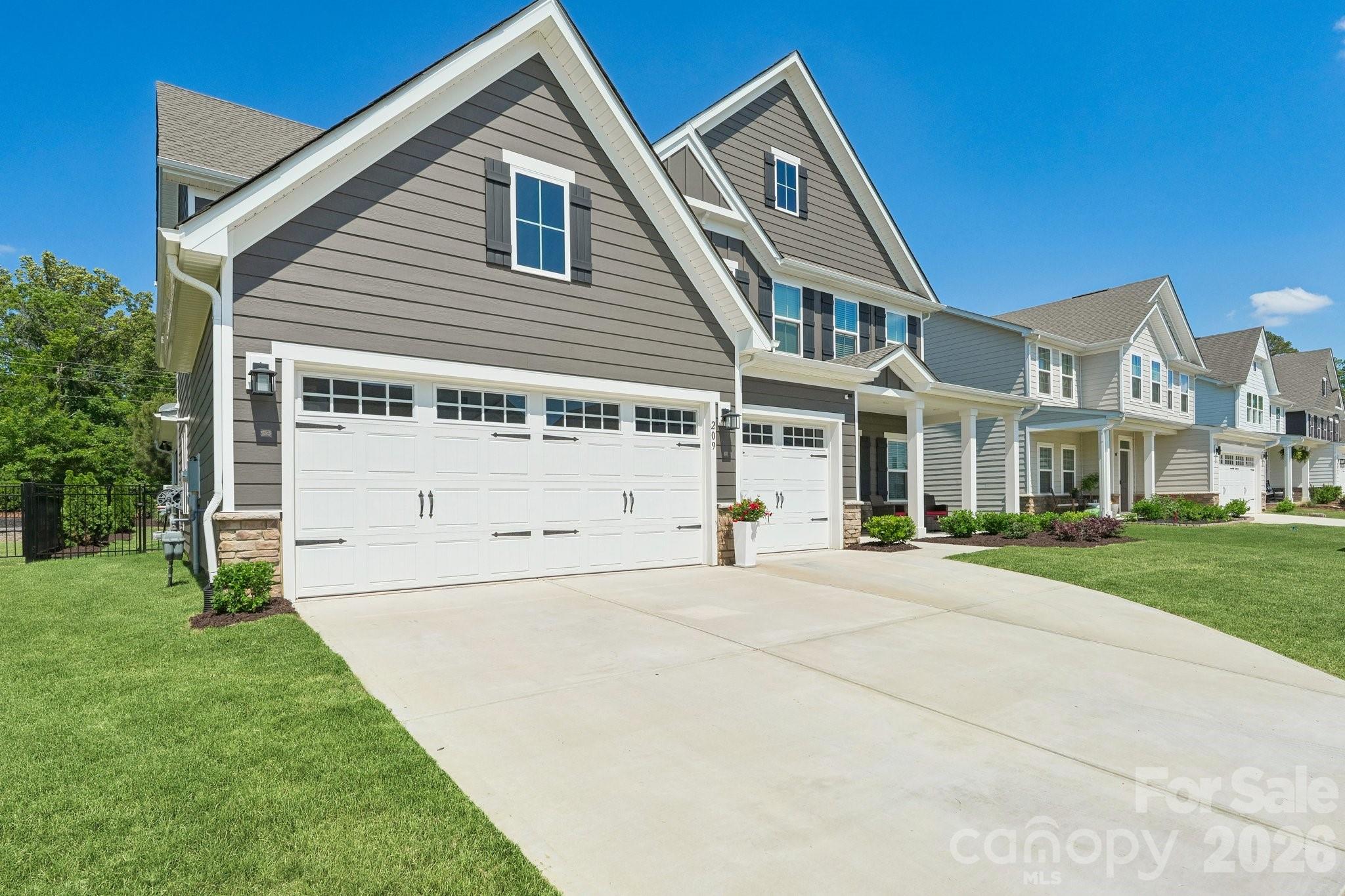 209 Autumn Sage Dr, Indian Trail, NC 28079