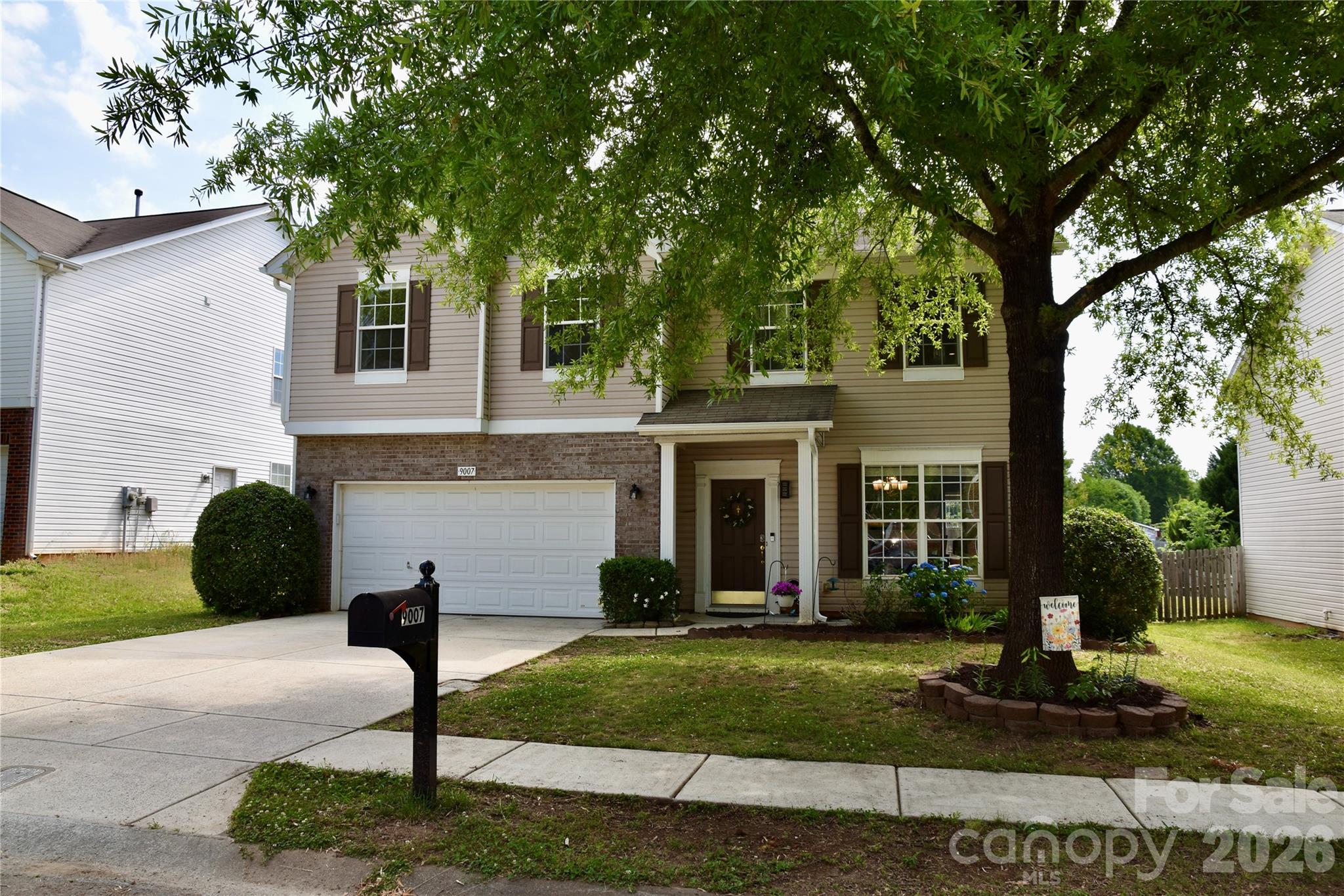 9007 Goldfields Dr, Charlotte, NC 28227