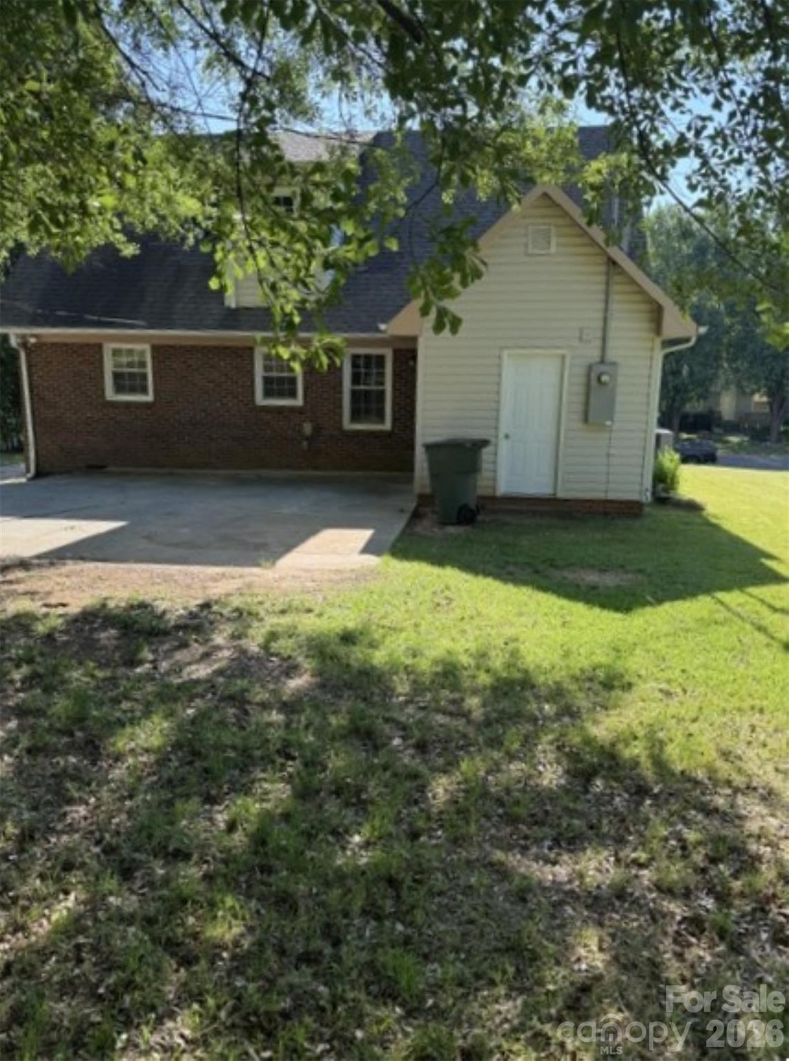 917 Canterbury Ct, Gastonia, NC 28052