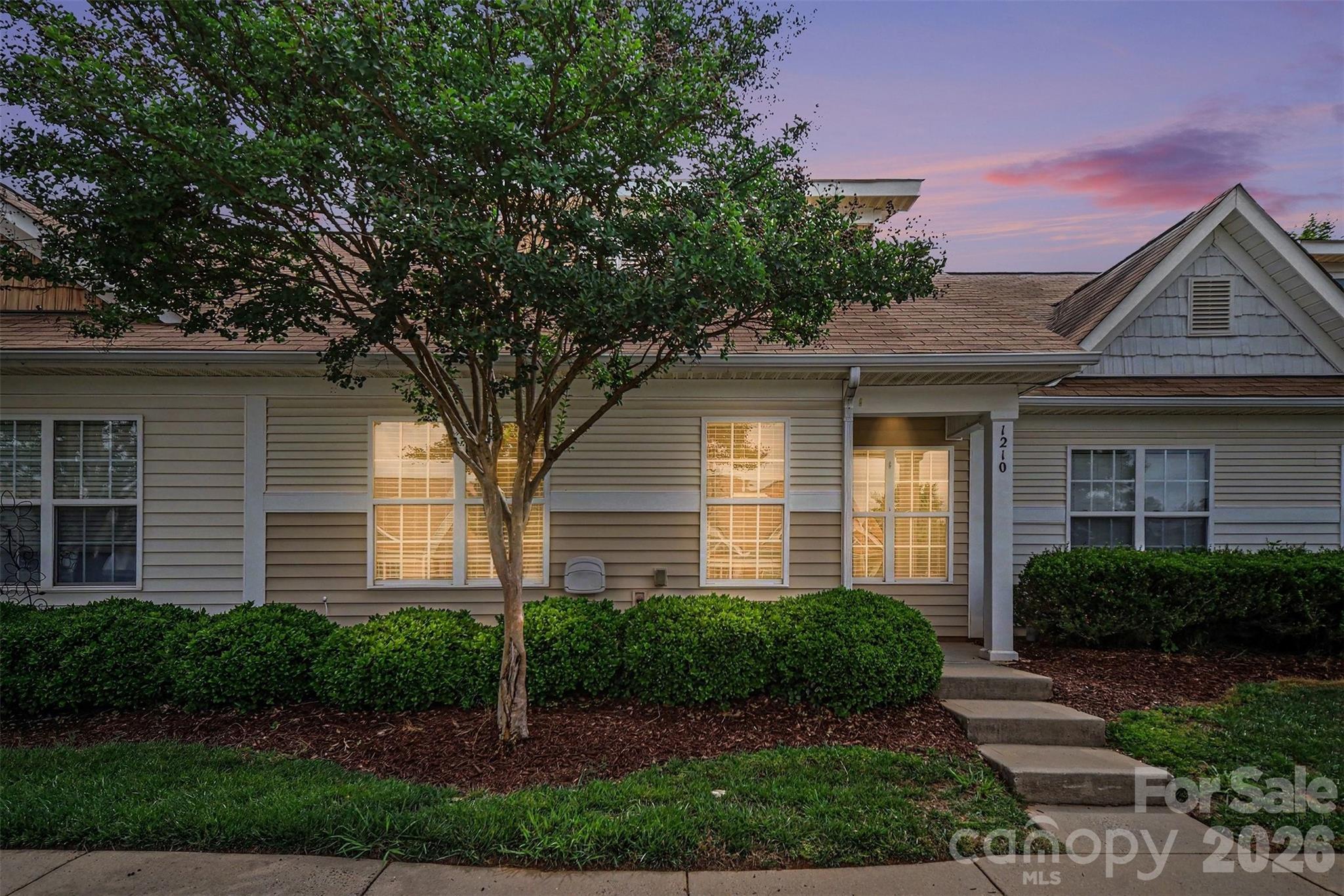 1210 Sheldon Brook Ln, Fort Mill, SC 29707