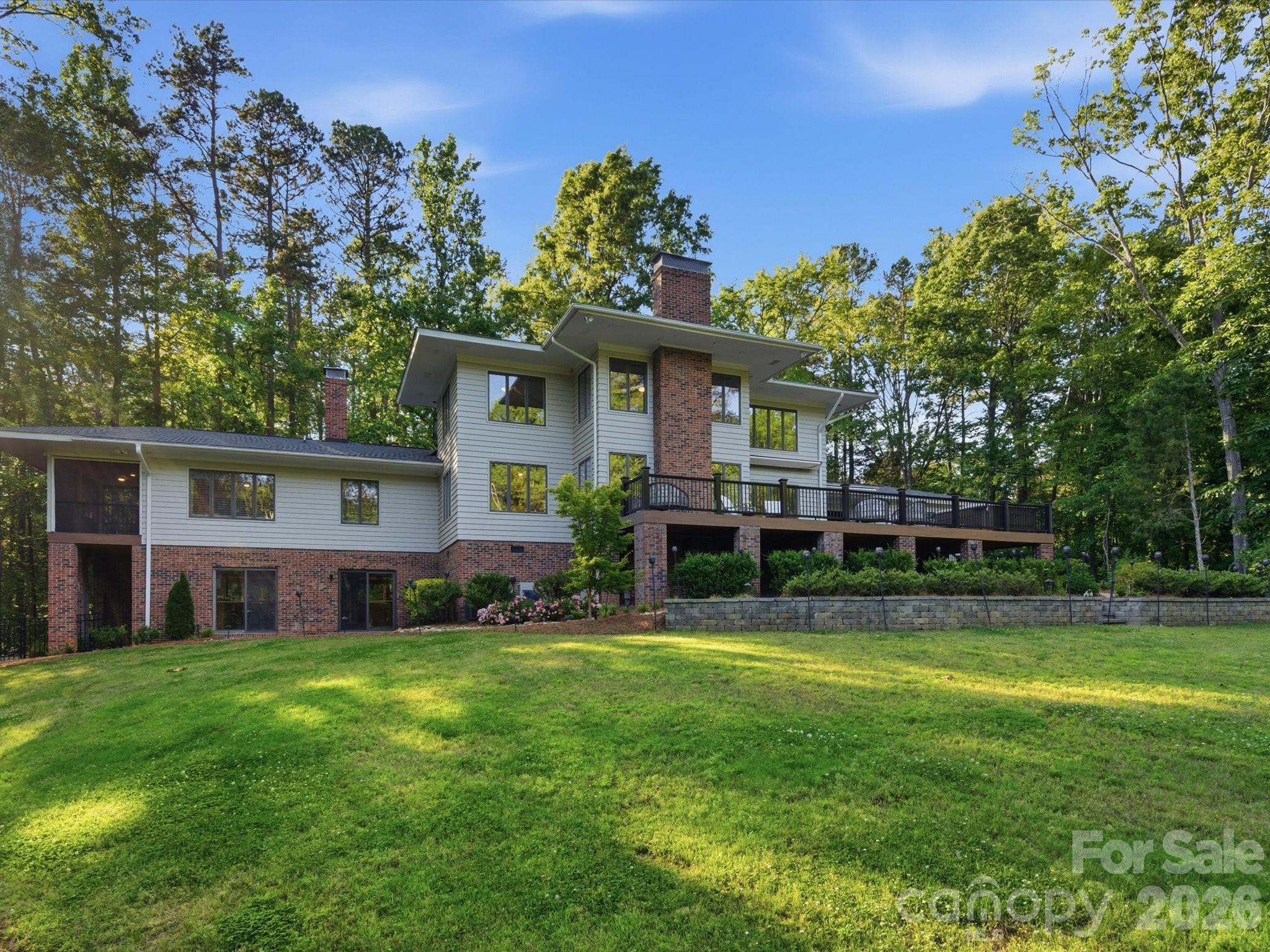 115 Forest Cliff Ct NE, Concord, NC 28025