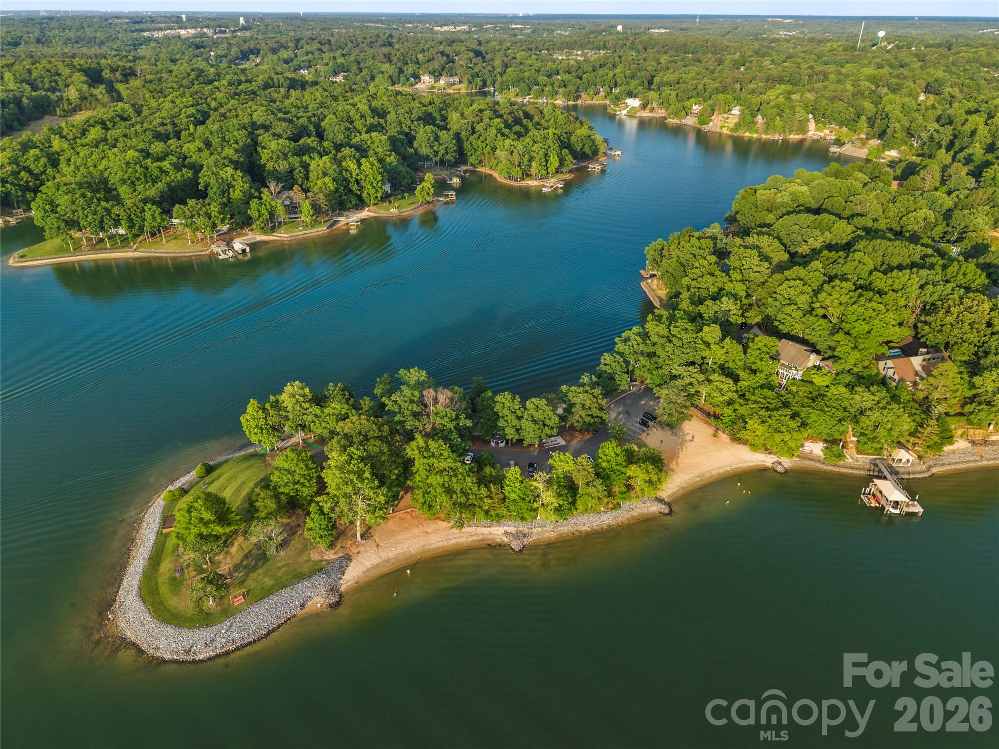 3072 Point Clear Dr, Tega Cay, SC 29708