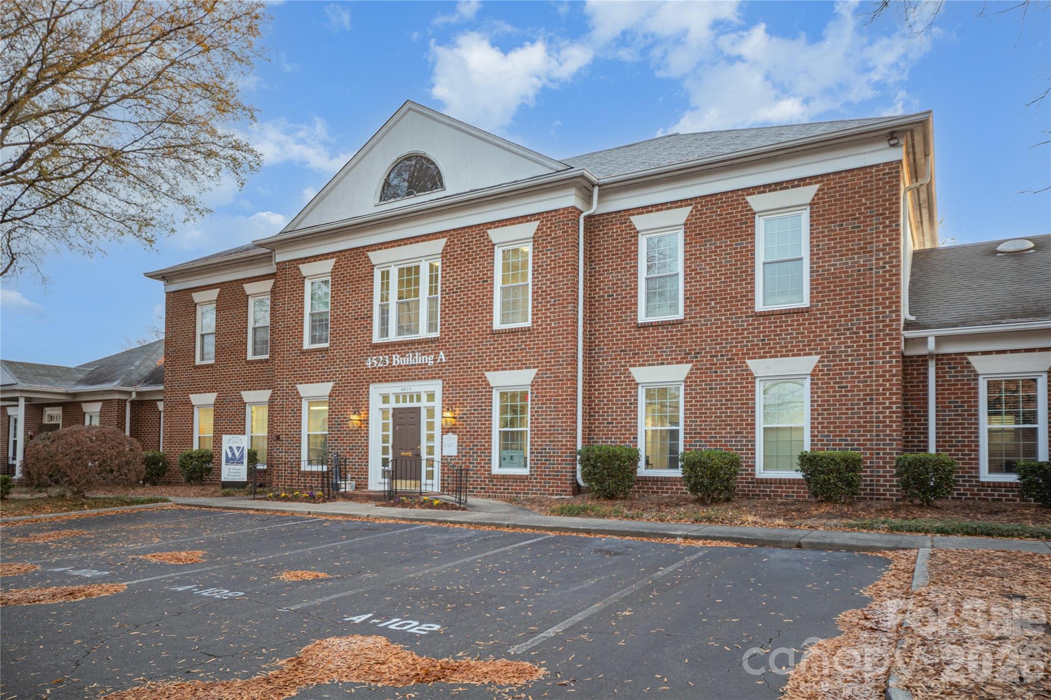 4523 Park Rd #A201, Charlotte, NC 28209