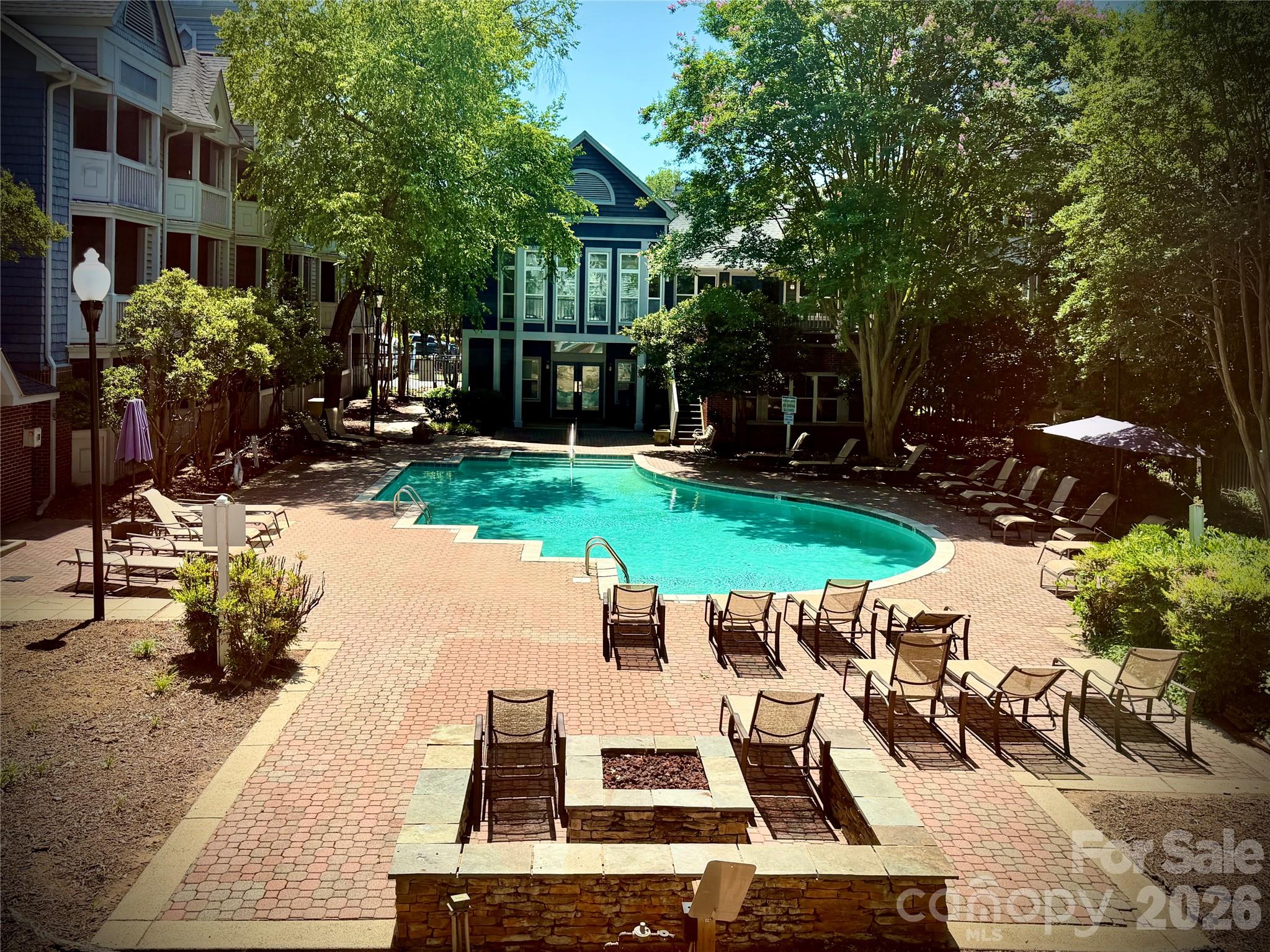 517 N Graham St #2C, Charlotte, NC 28202