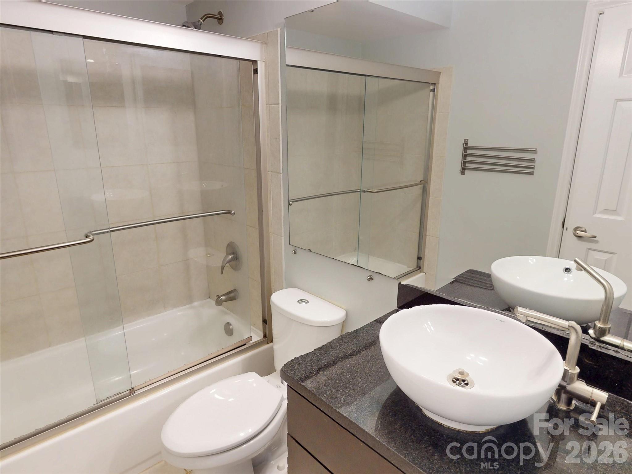 517 N Graham St #2C, Charlotte, NC 28202