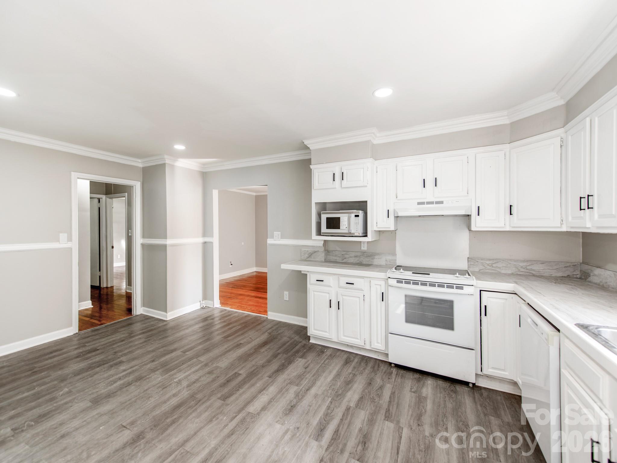 814 Wilbrown Cir, Charlotte, NC 28217