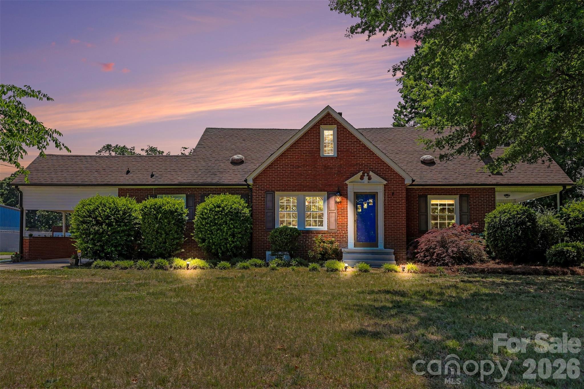 2068 Statesville Hw, Mooresville, NC 28115