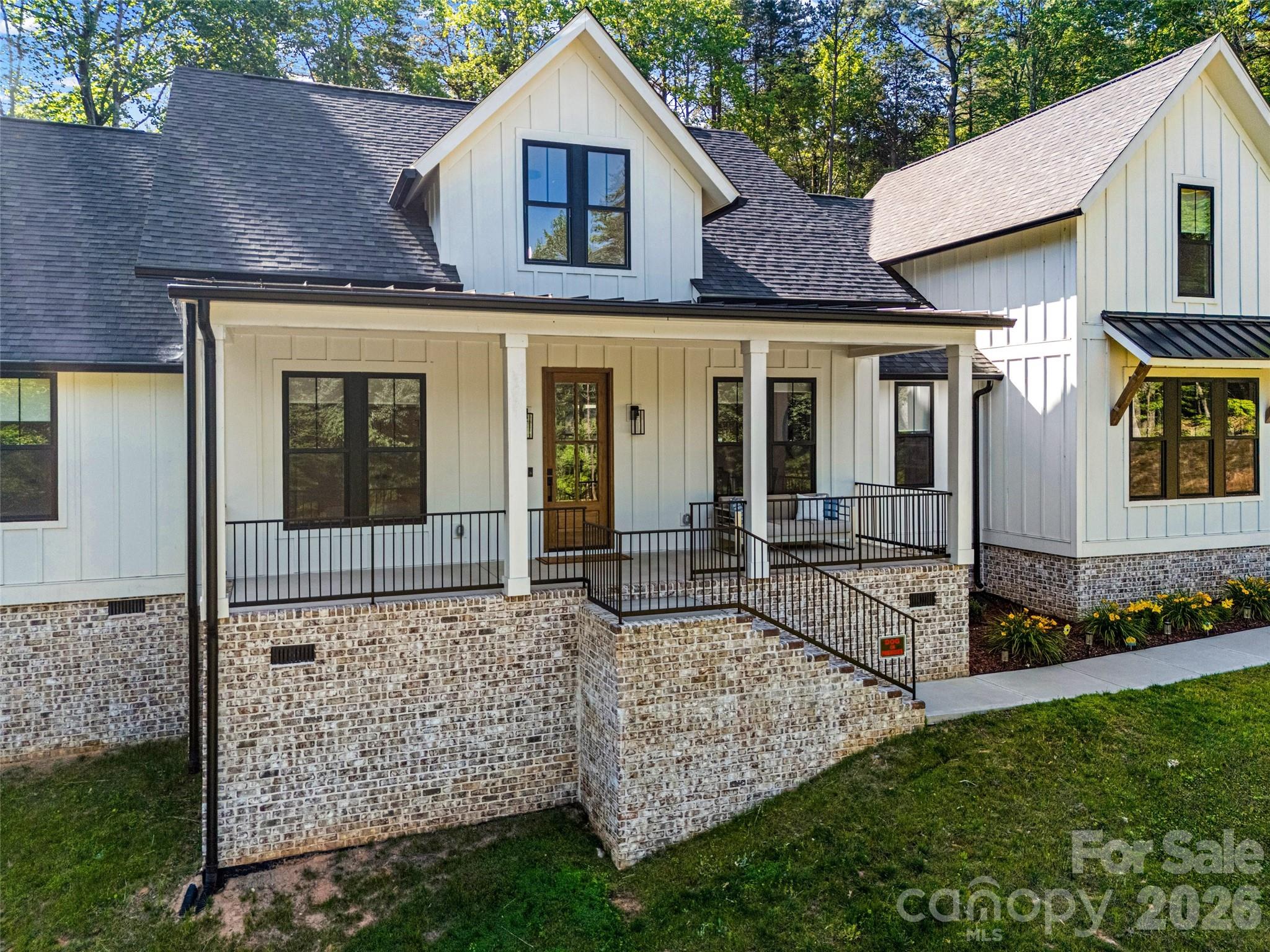 151 Greenbay Rd, Mooresville, NC 28117