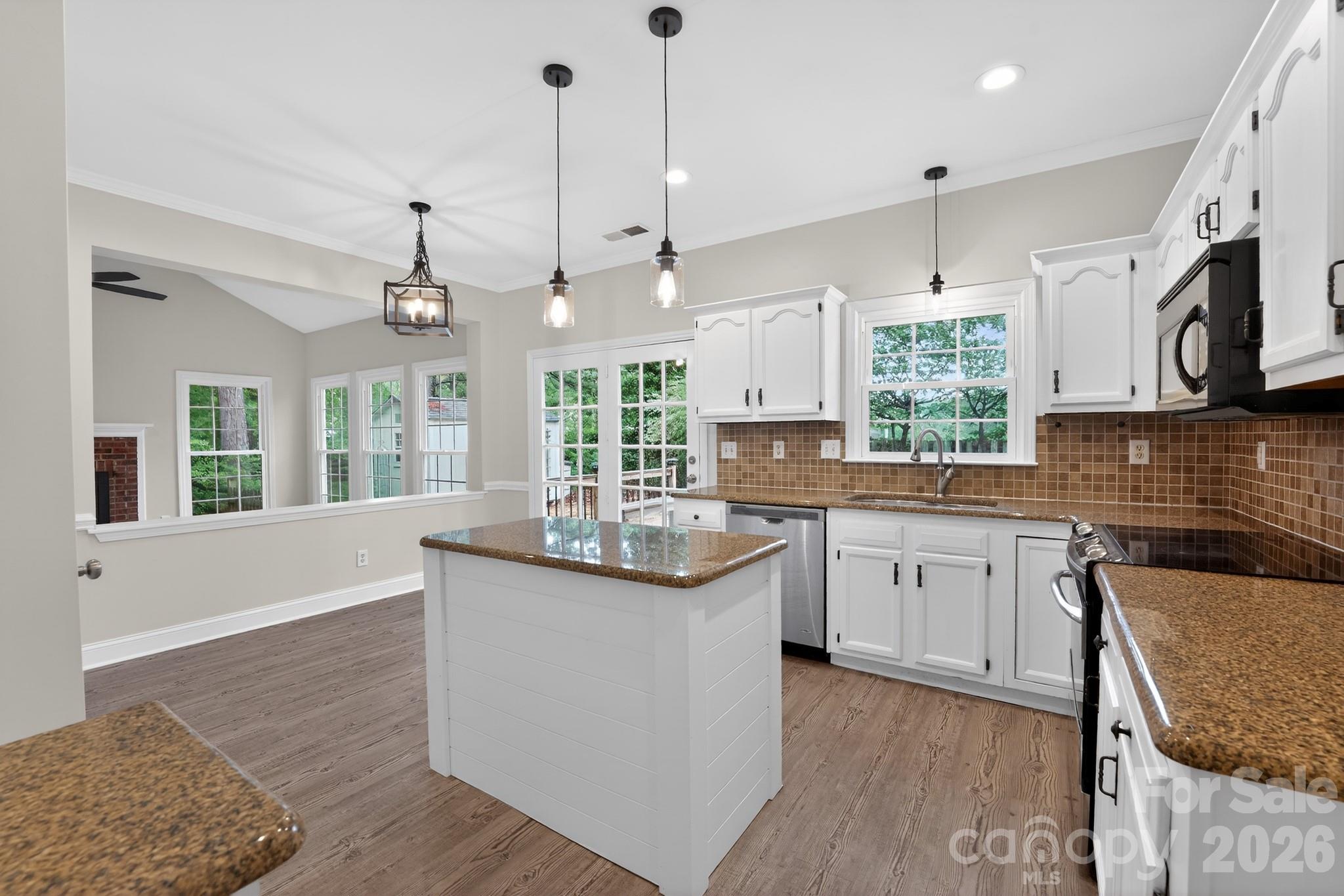 395 Runnymede Dr, Rock Hill, SC 29732