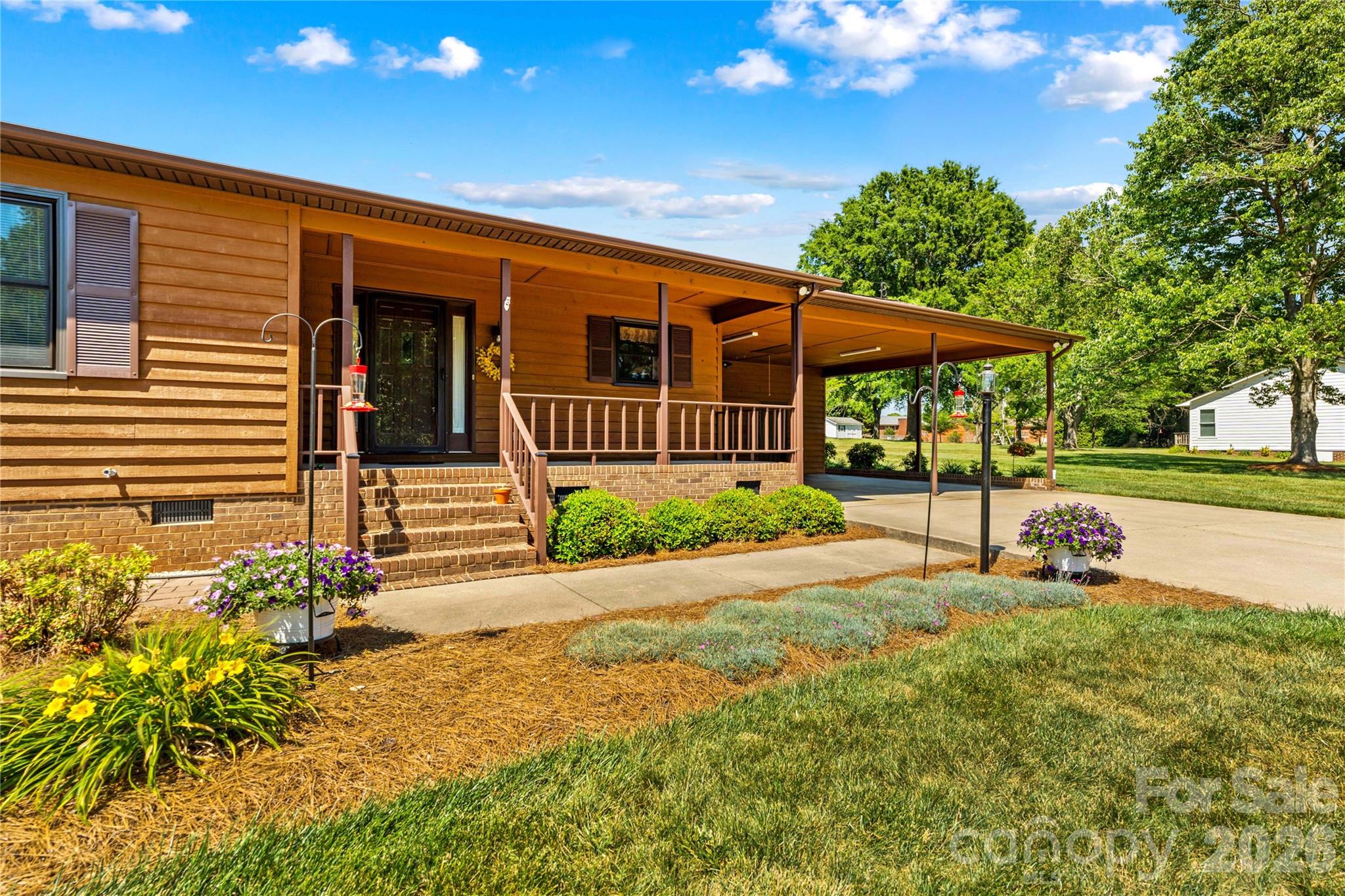 158 Bonnie Ln, Statesville, NC 28625