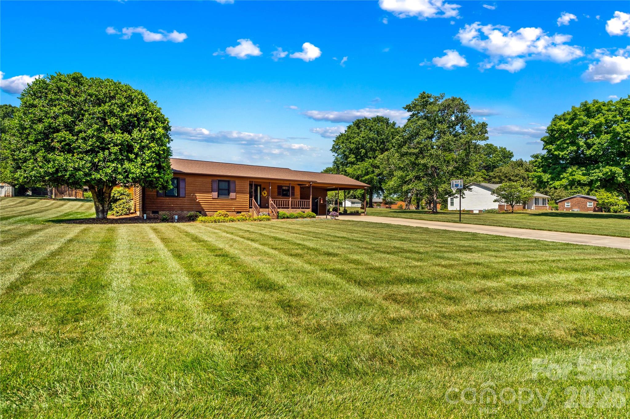 158 Bonnie Ln, Statesville, NC 28625