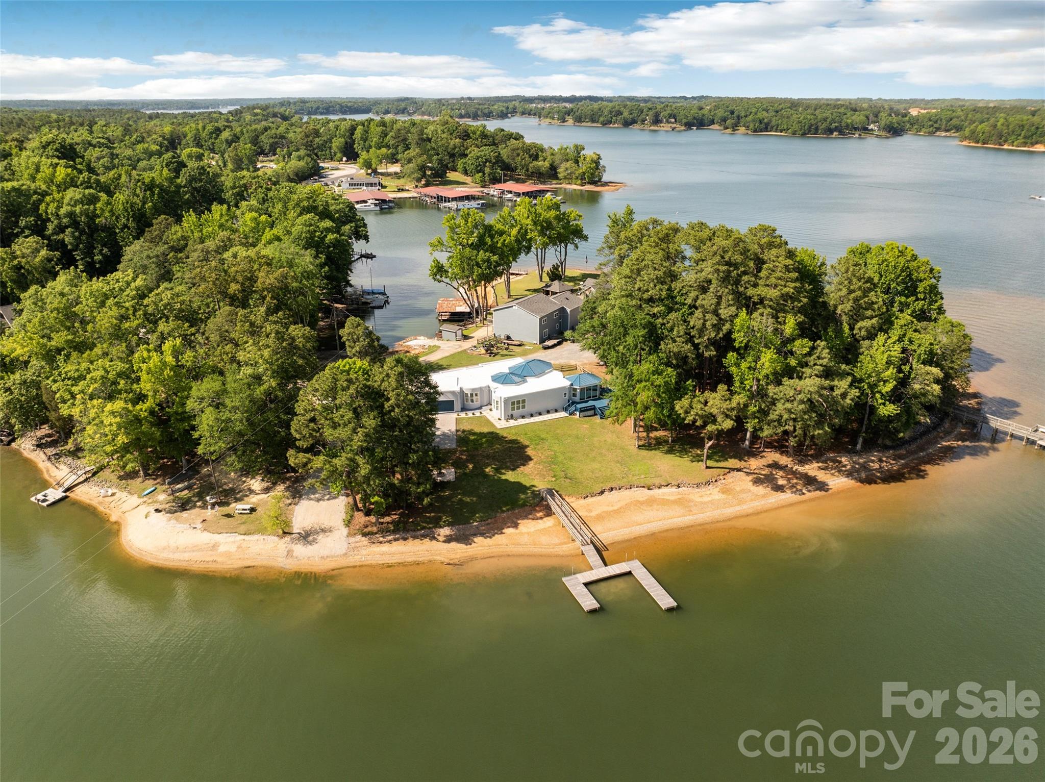 3911 Sandy Point Dr, York, SC 29745
