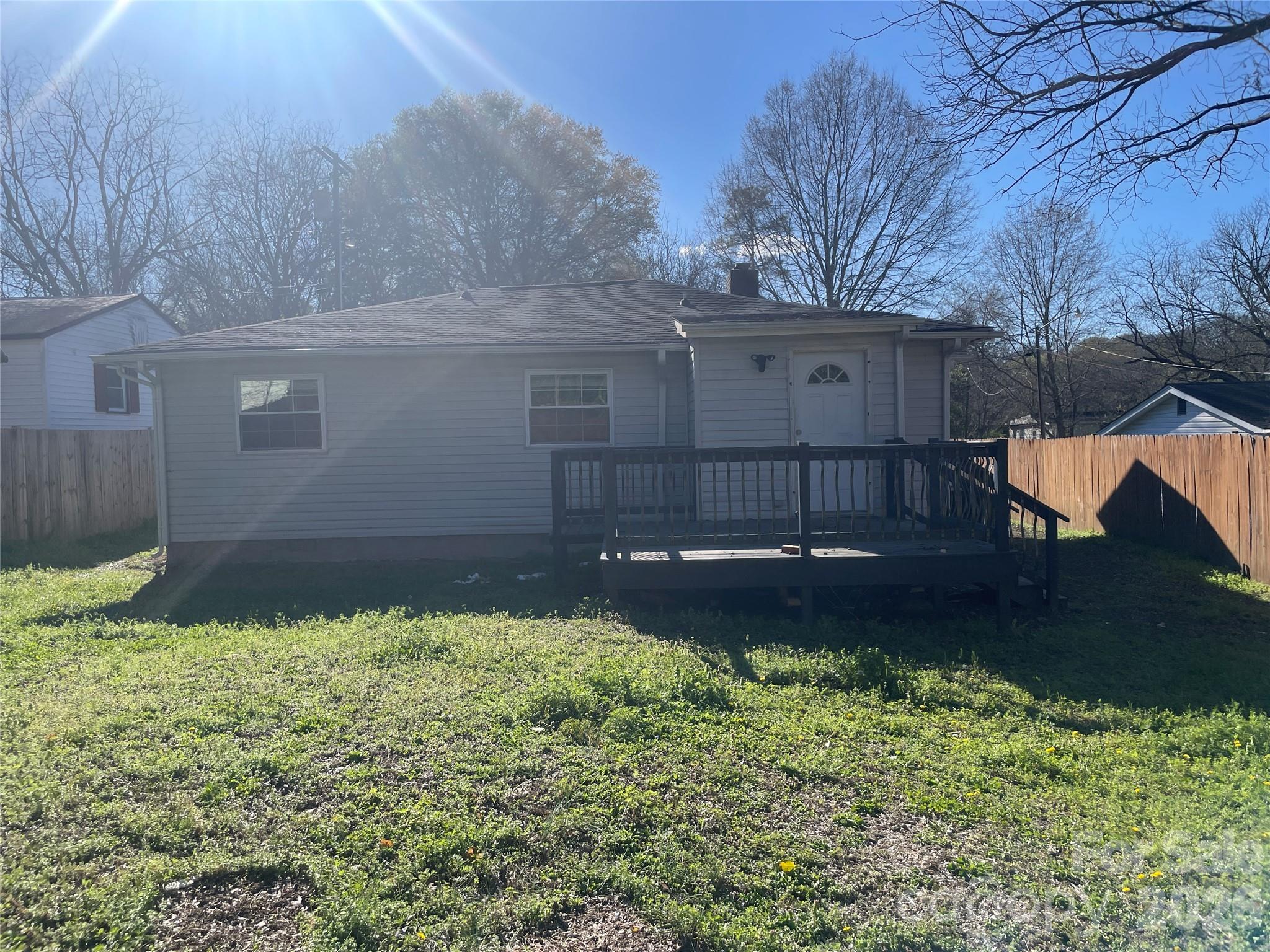 110 Sterling St, Chester, SC 29706