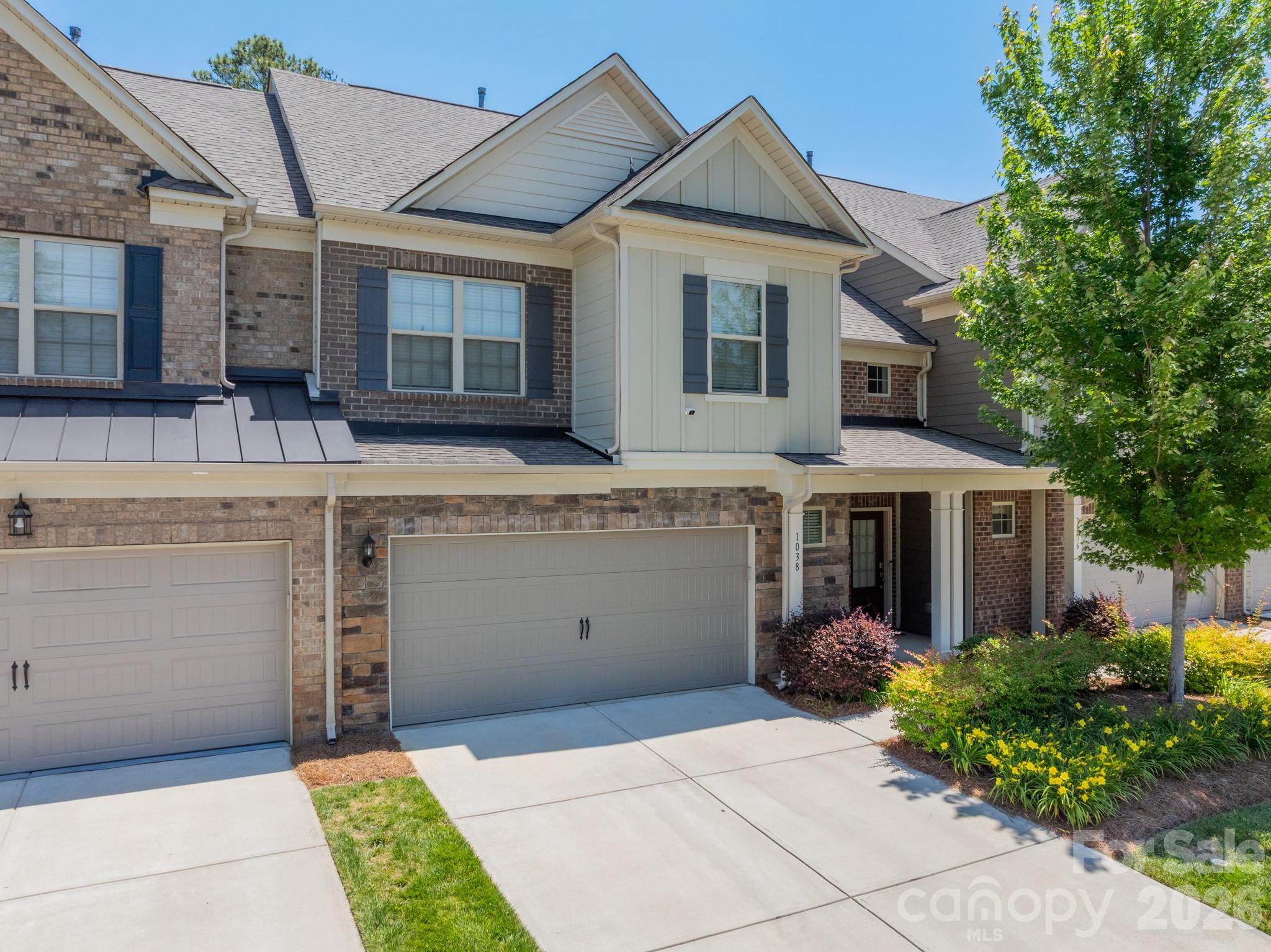 1038 Crest Oak Ln, Fort Mill, SC 29707