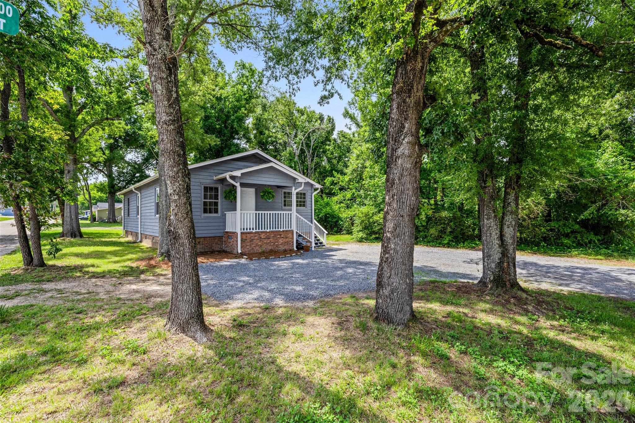 1421 Flint Hill St, Rock Hill, SC 29730