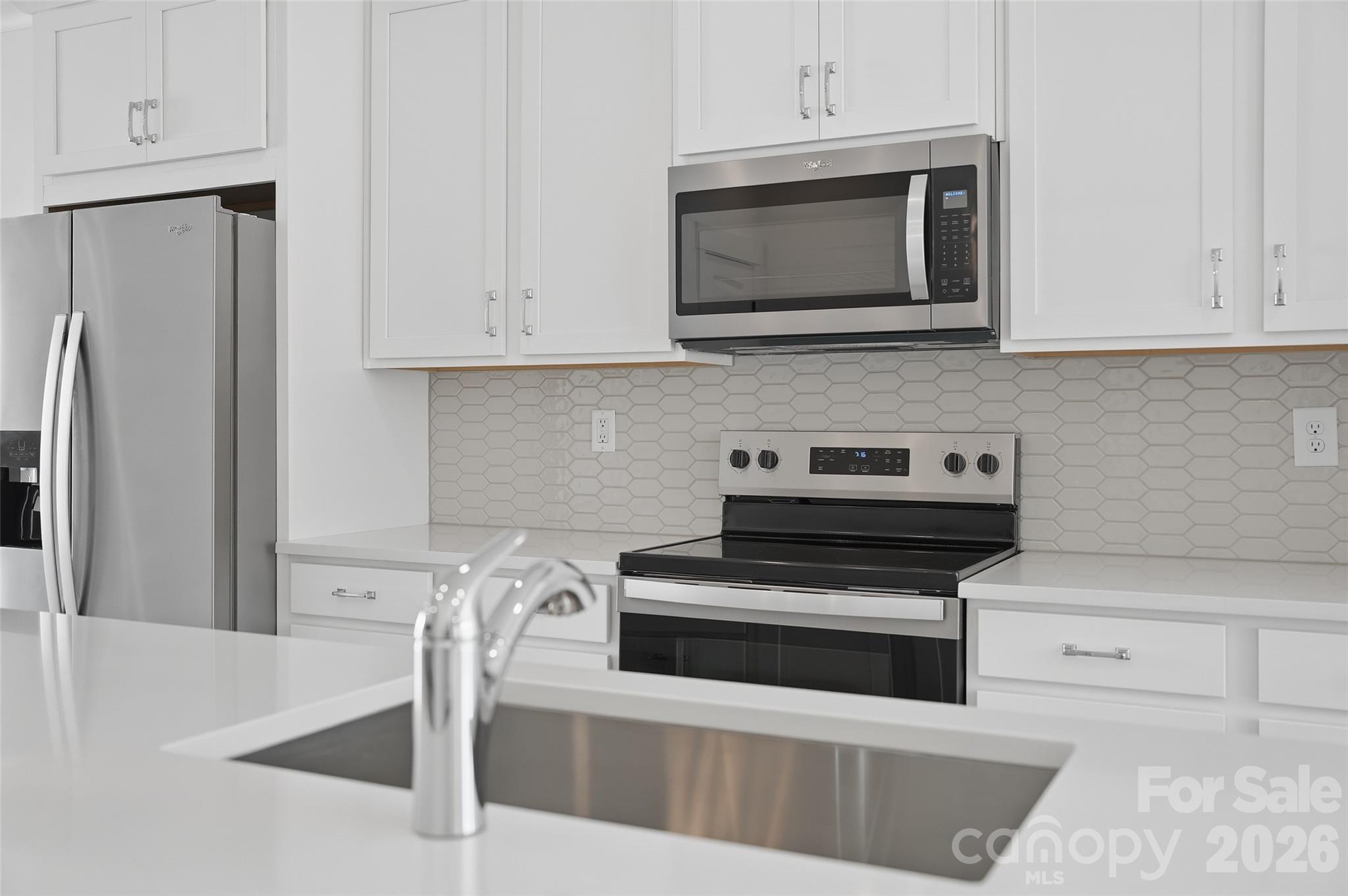 1124 Kokomo Ln, Charlotte, NC 28206