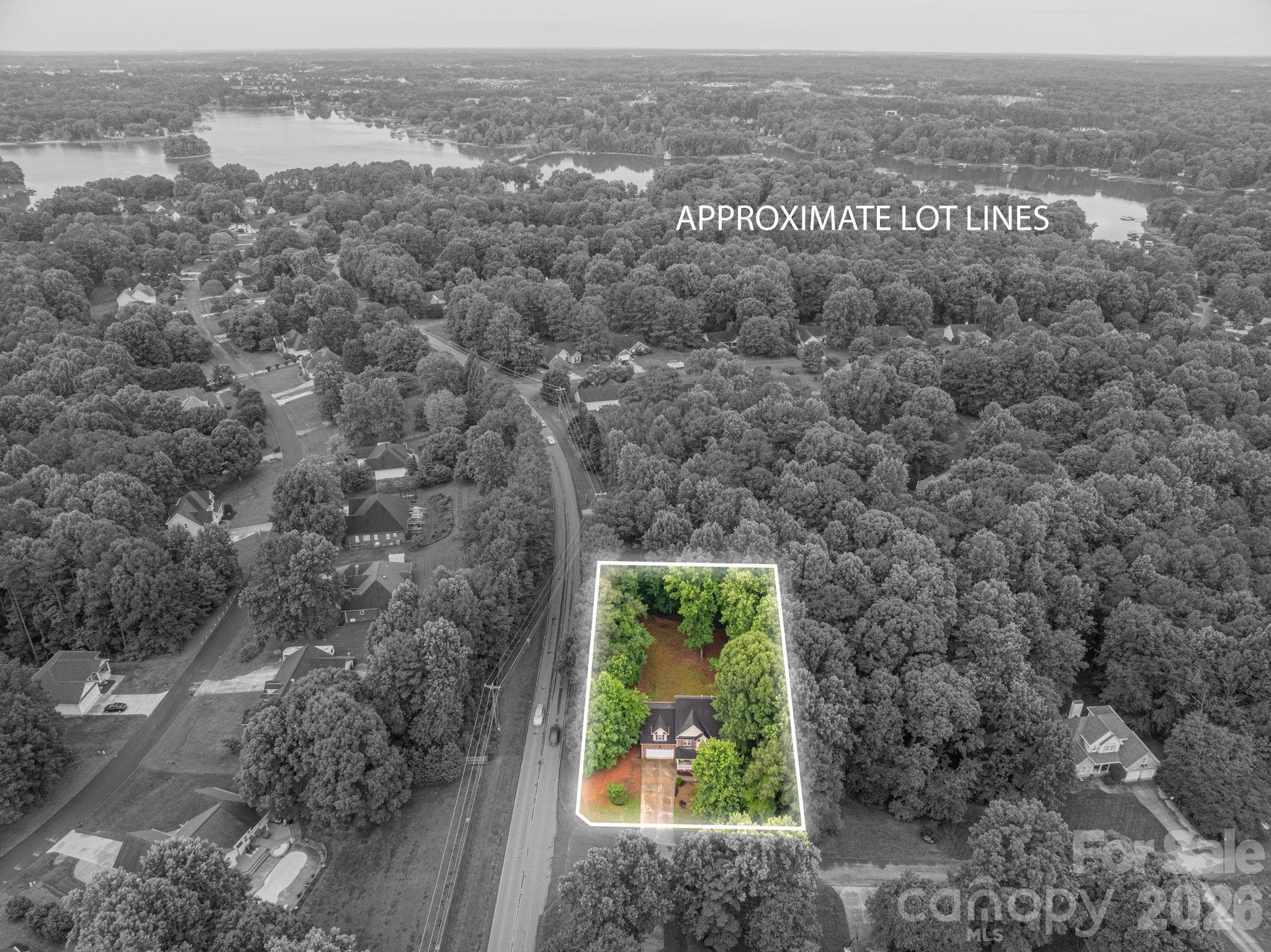 105 Tanager Ln, Mooresville, NC 28117