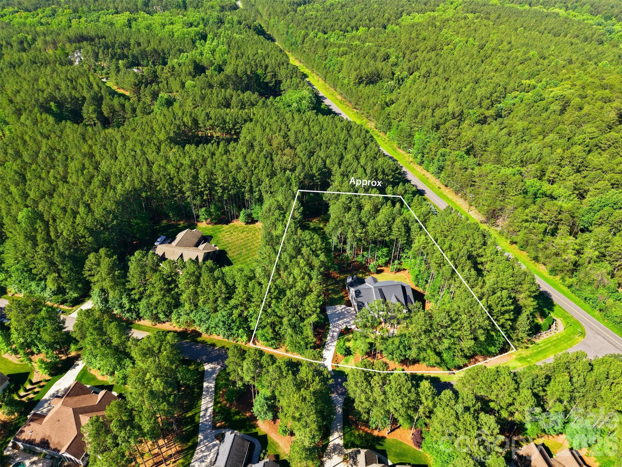 116 Silver Falls Dr, Troutman, NC 28166