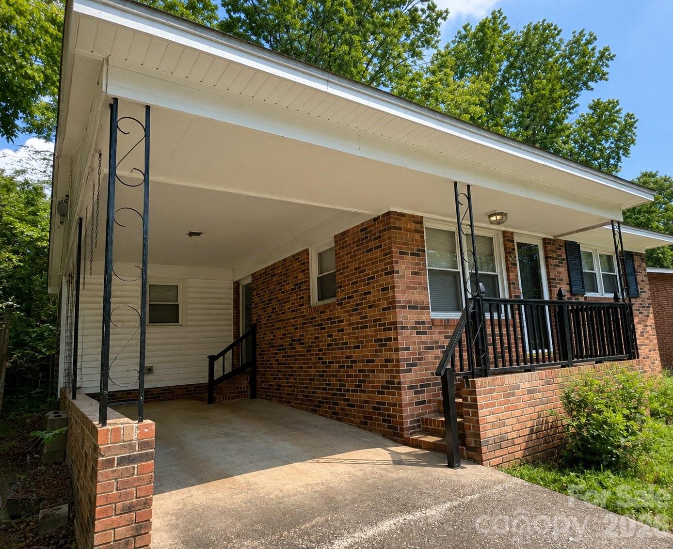 405 Isom St, Lancaster, SC 29720