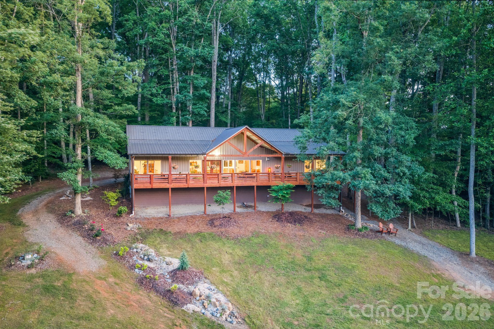 9870 Harvest Ln, Davidson, NC 28036