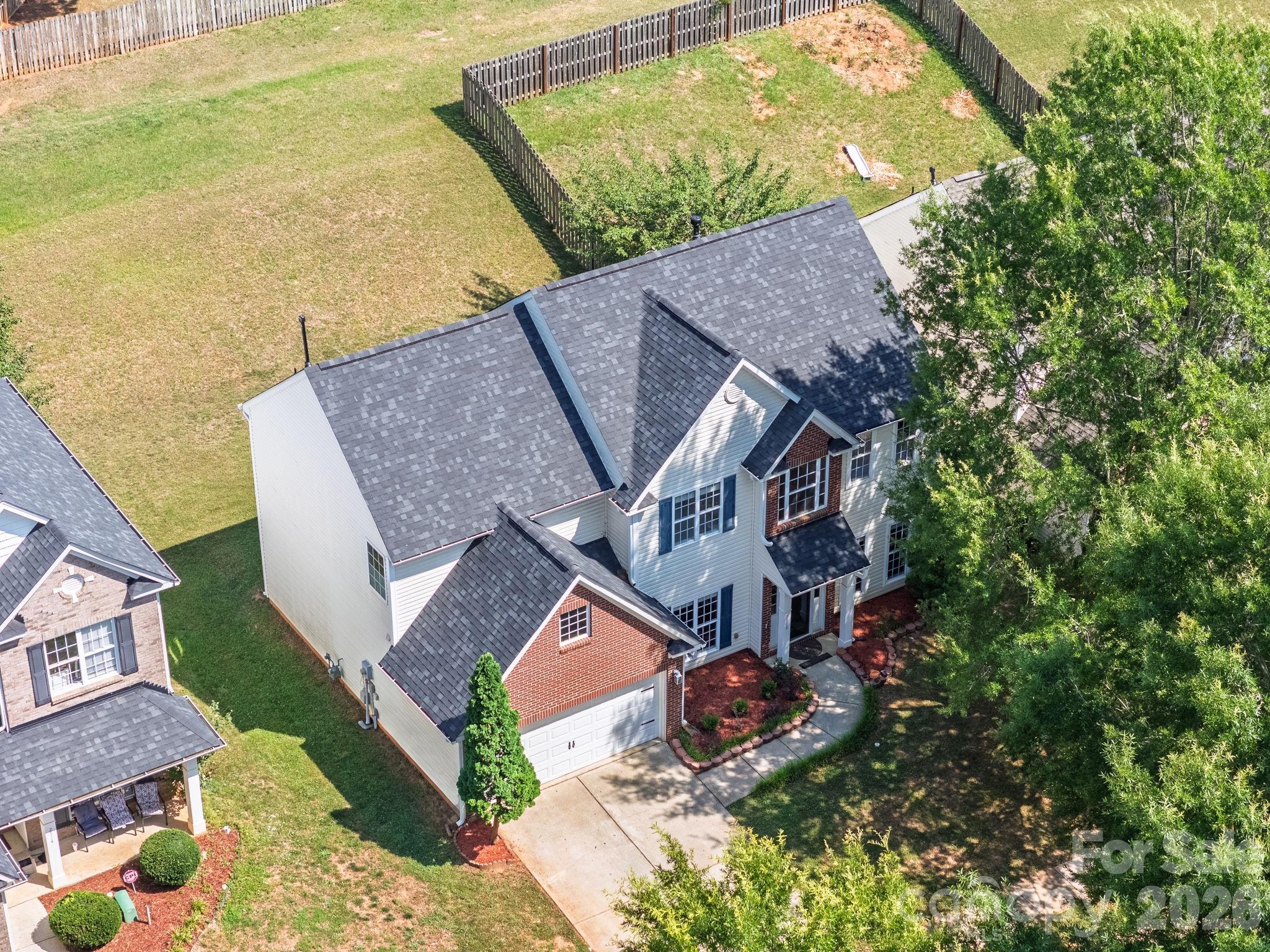 2508 Oakdale Creek Ln #17, Charlotte, NC 28216