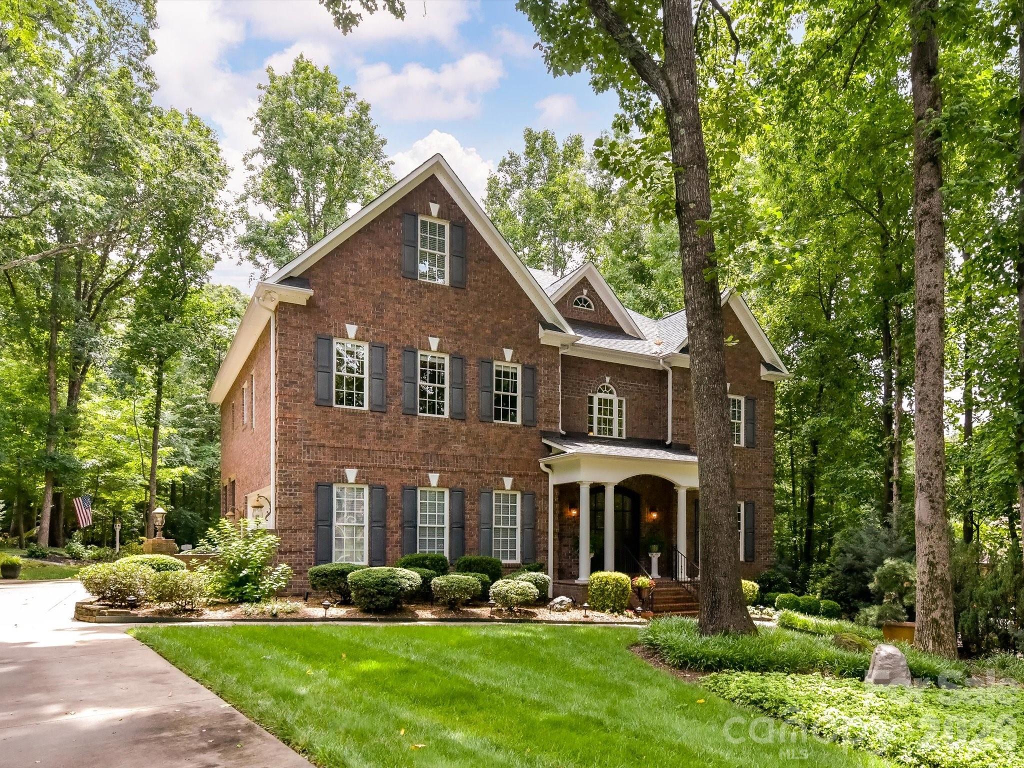 11615 Hidden Forest Ln, Davidson, NC 28036