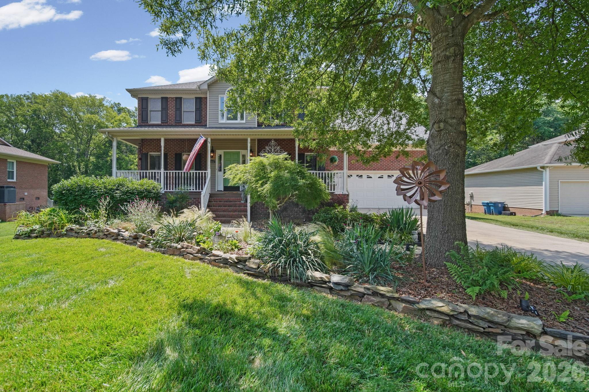 8513 Middleton Cir, Harrisburg, NC 28075