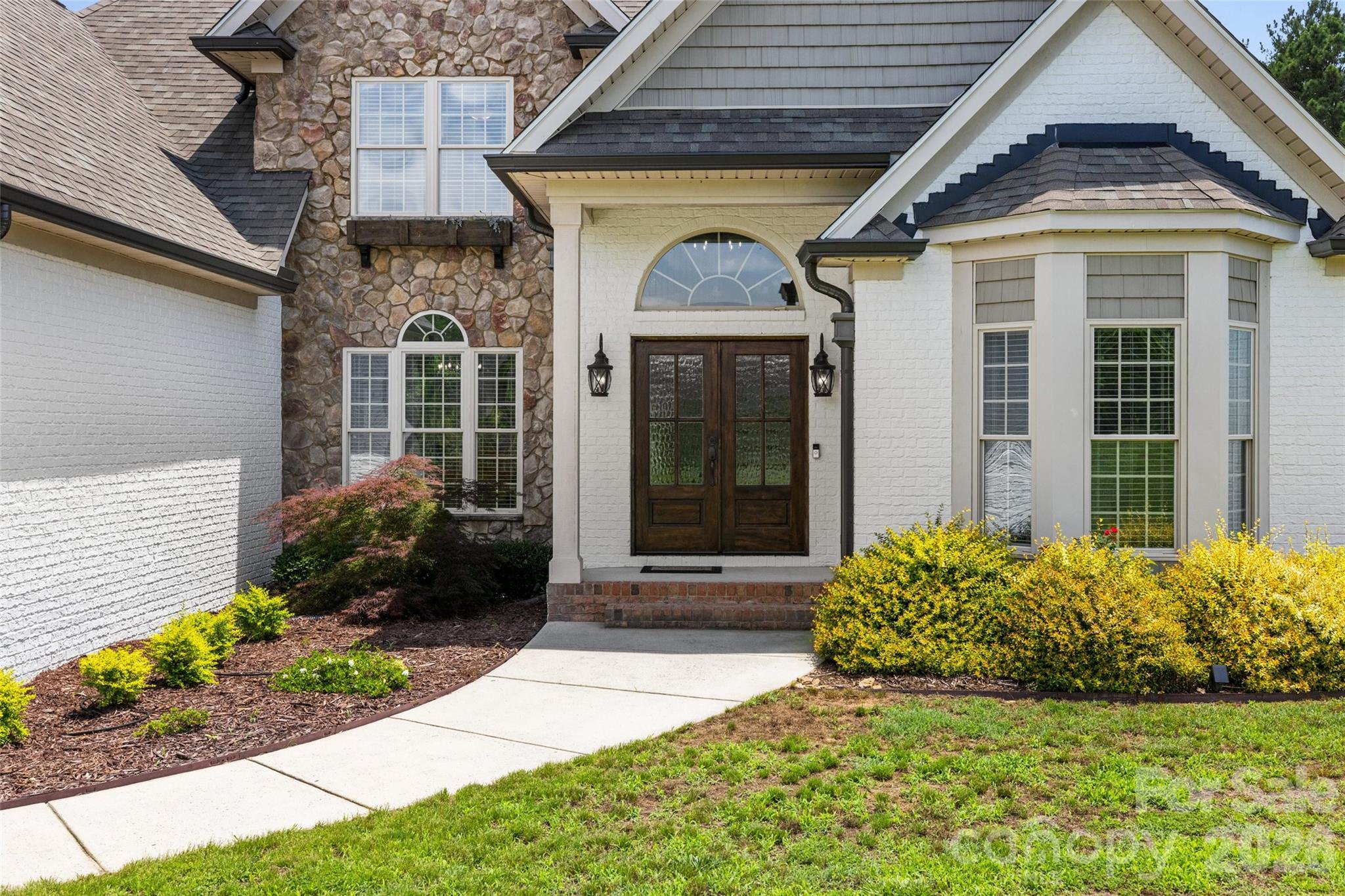2015 Pierson Dr, Lancaster, SC 29720