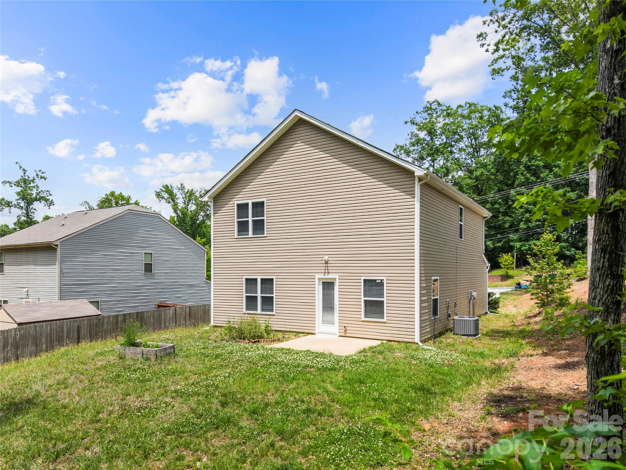 12456 Susanna Dr, Charlotte, NC 28214