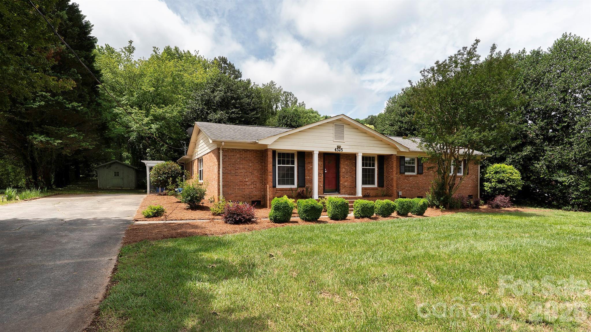4325 Shea Ln, Mint Hill, NC 28227