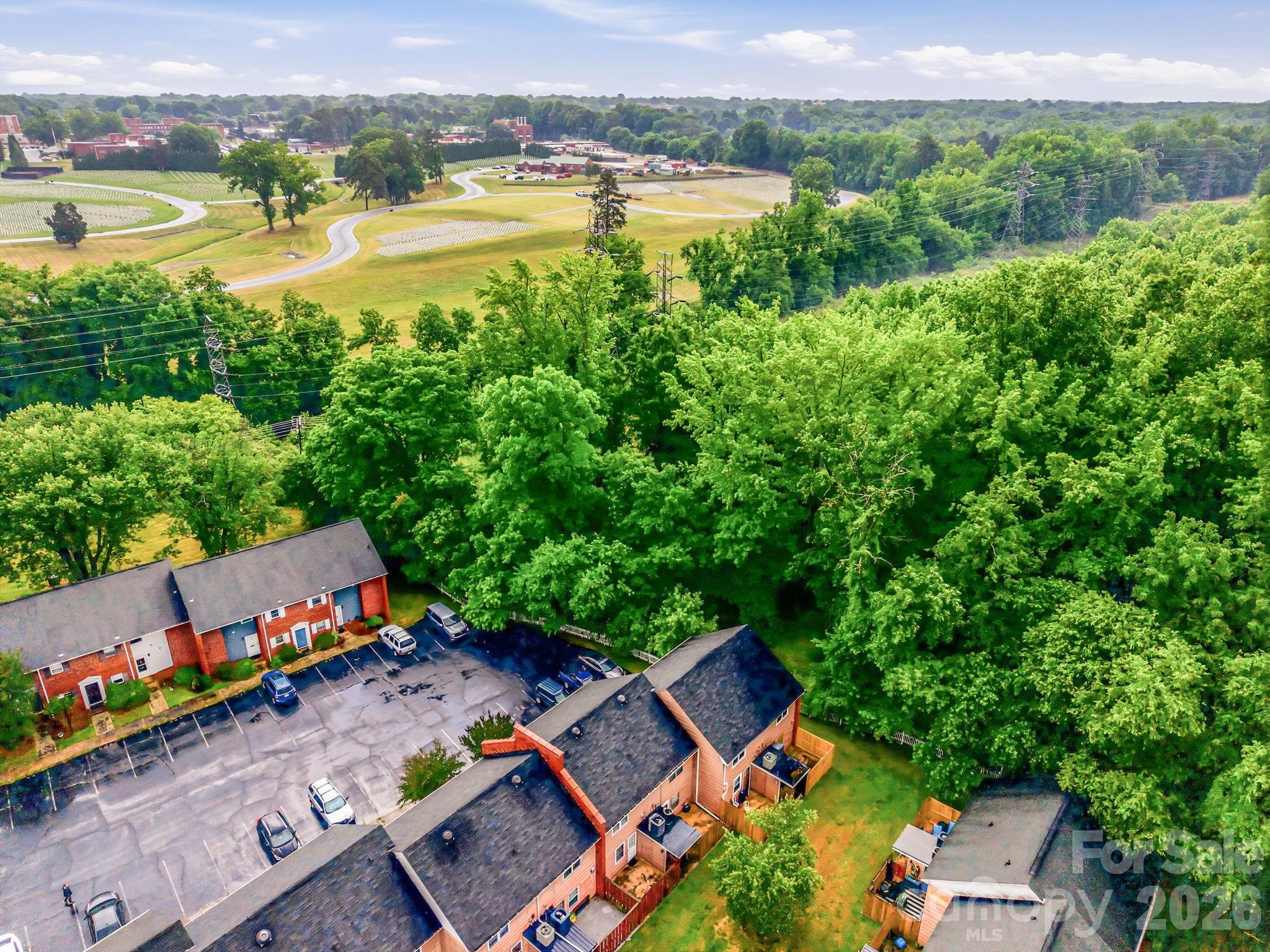 1300 Larchmont Pl #411, Salisbury, NC 28144
