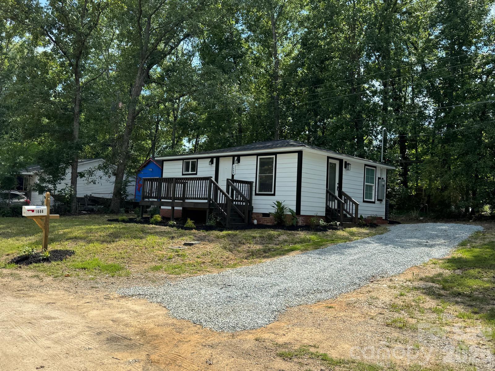 1666 Kim St, Lancaster, SC 29720