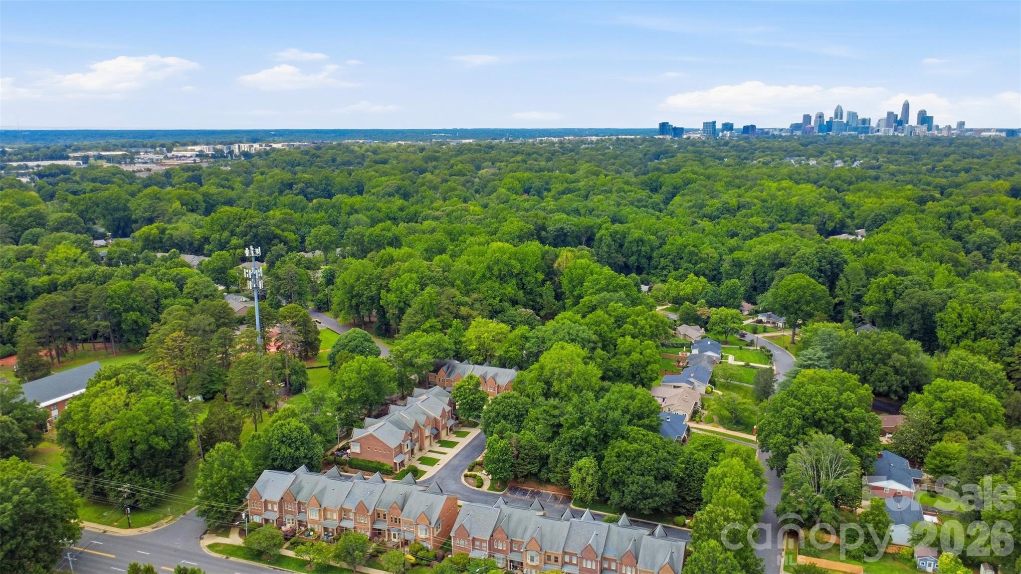 4613 Dabney Vigor Dr, Charlotte, NC 28209