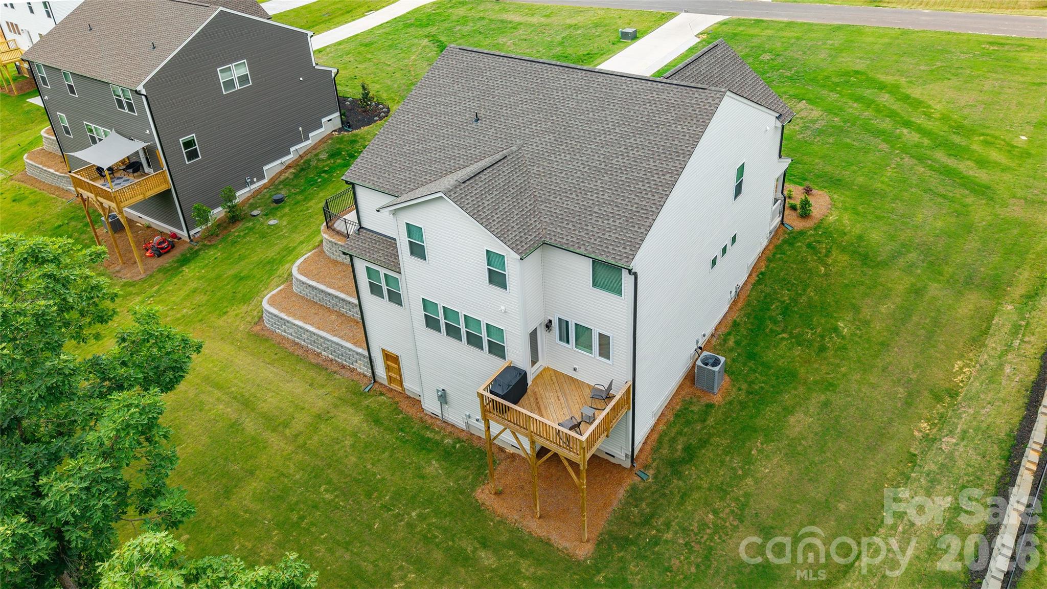 121 Tangle River Dr, Statesville, NC 28677