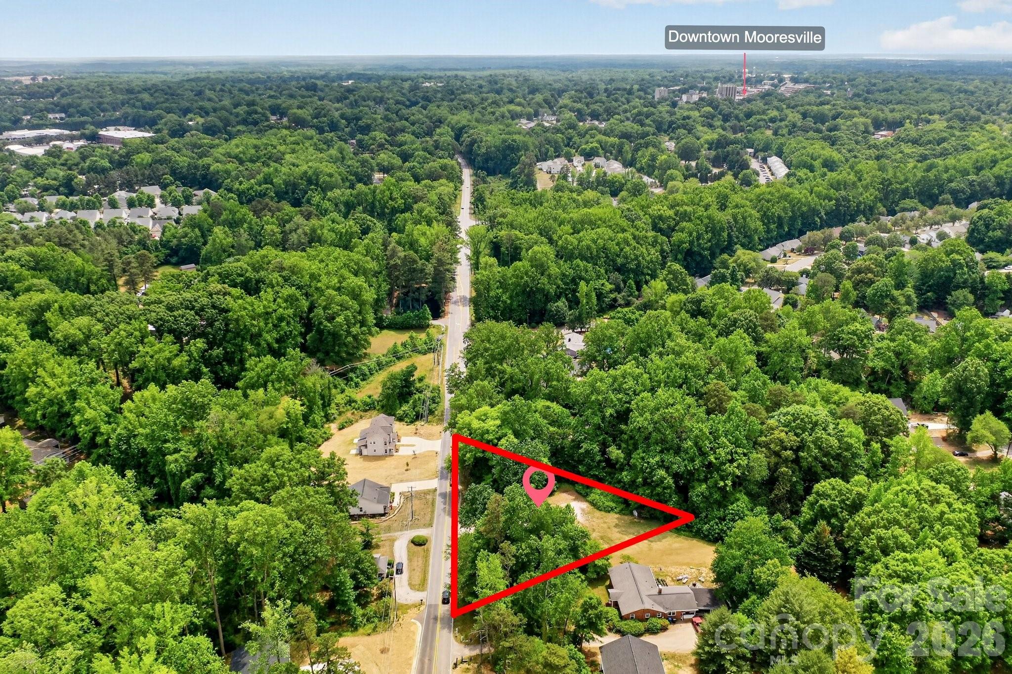 540 W Park Ave, Mooresville, NC 28115