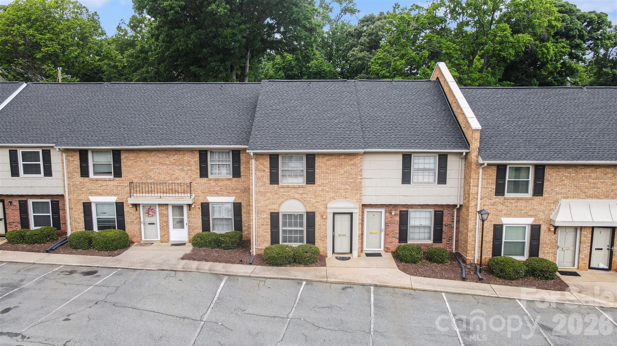 3720 Park Rd #L, Charlotte, NC 28209