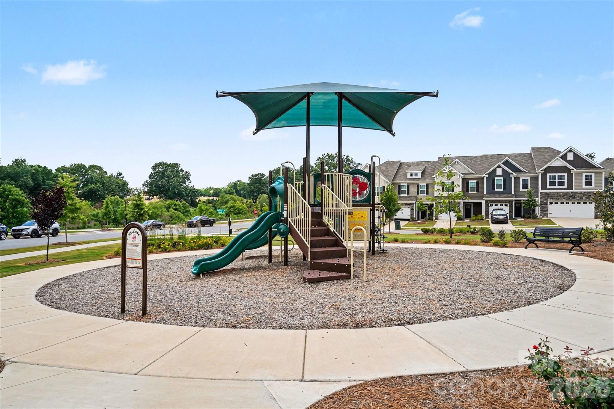 4035 Lawnview Dr, Charlotte, NC 28269