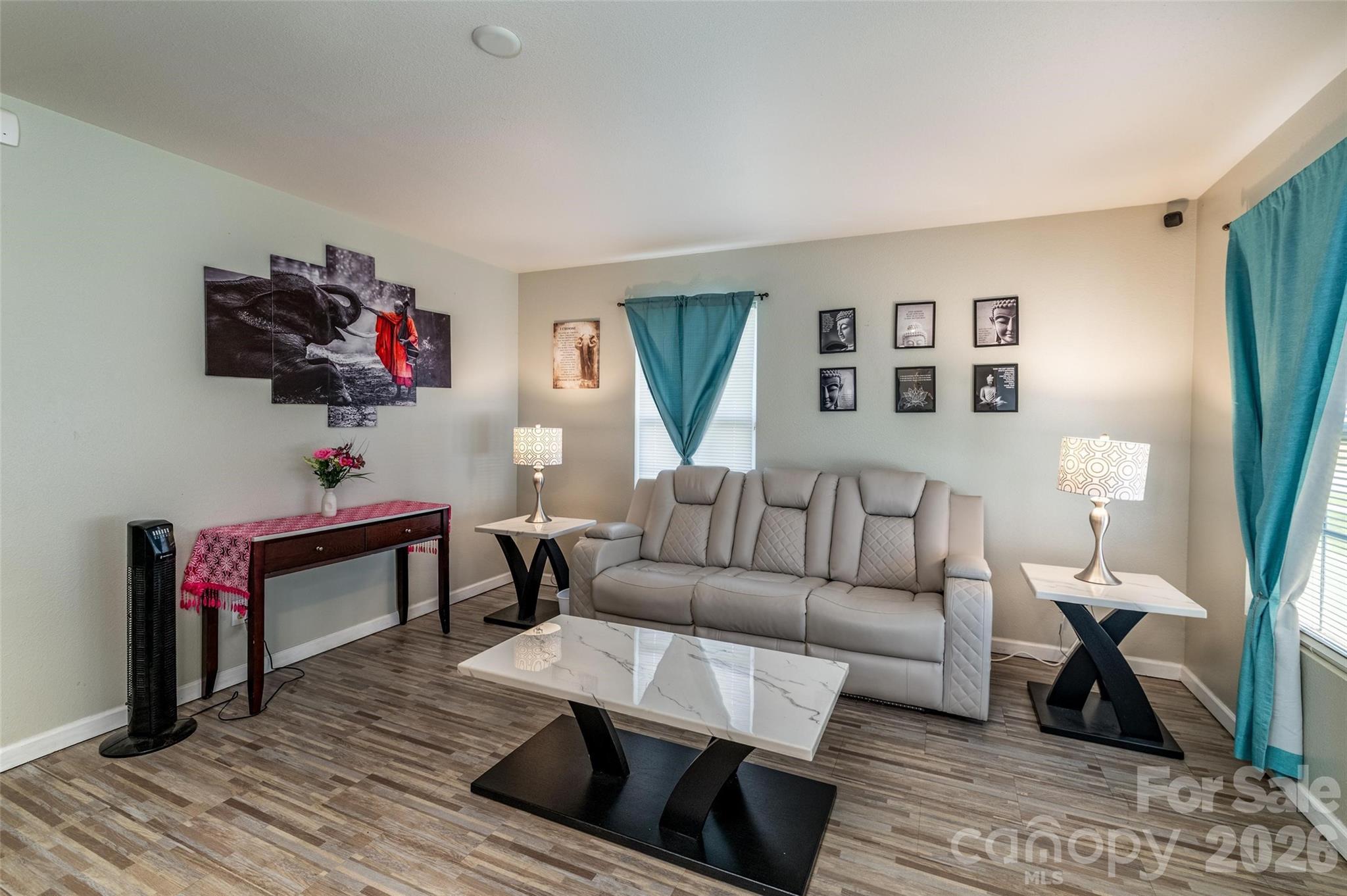 7343 Fox Point Dr, Charlotte, NC 28269