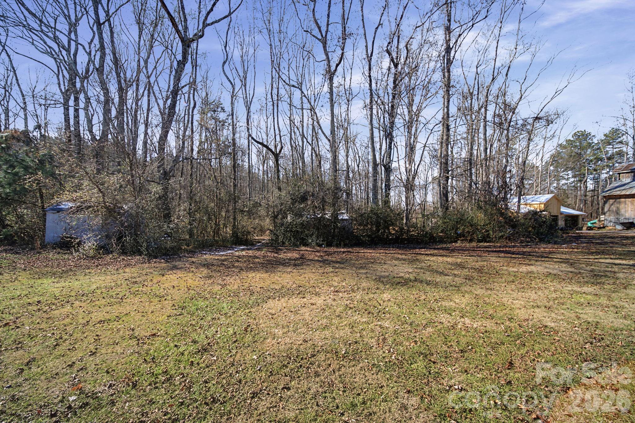 865 N Highway 161 Hw, Clover, SC 29710