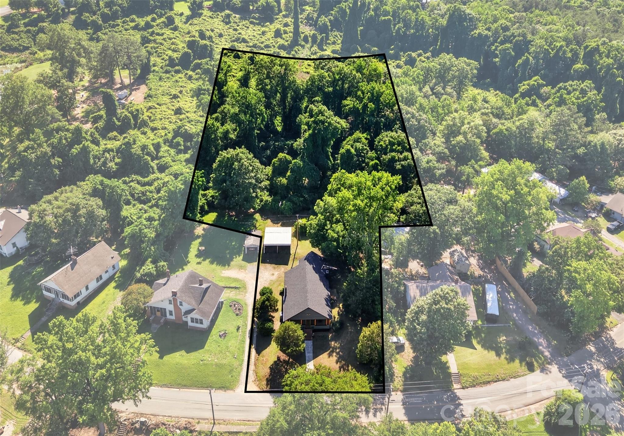 32 Pinecrest Ave, Great Falls, SC 29055
