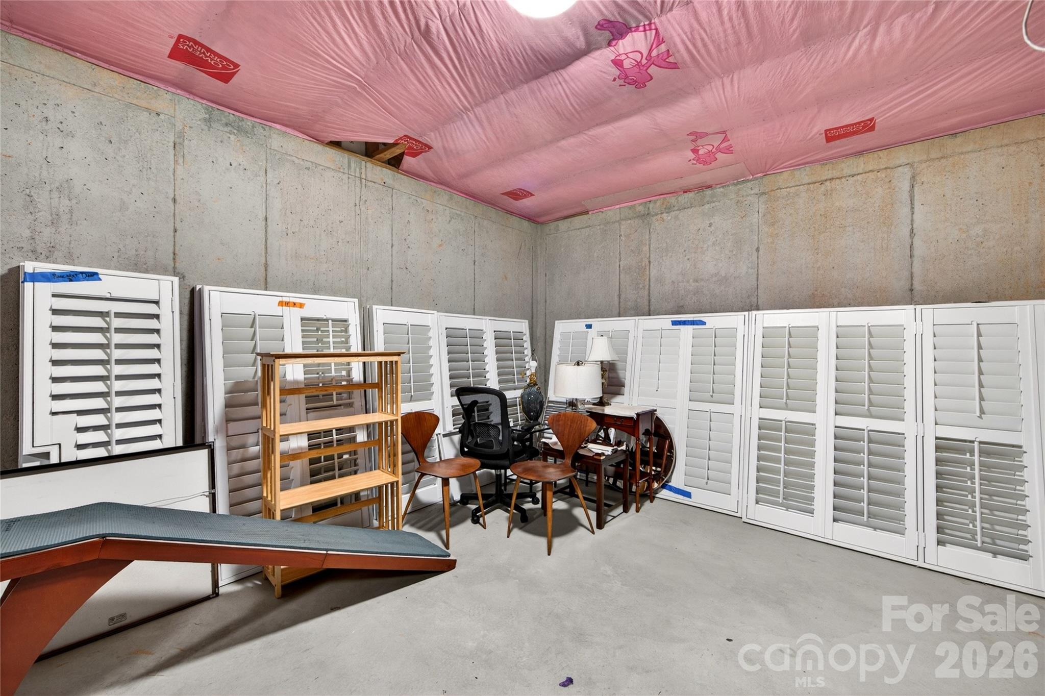 8847 Grand Oak Dr, Charlotte, NC 28277