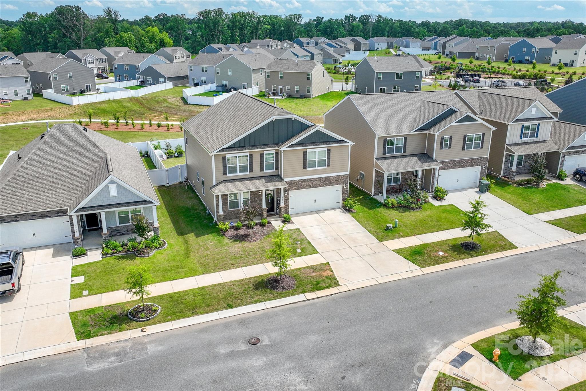 2001 Vanderlyn St, Monroe, NC 28112